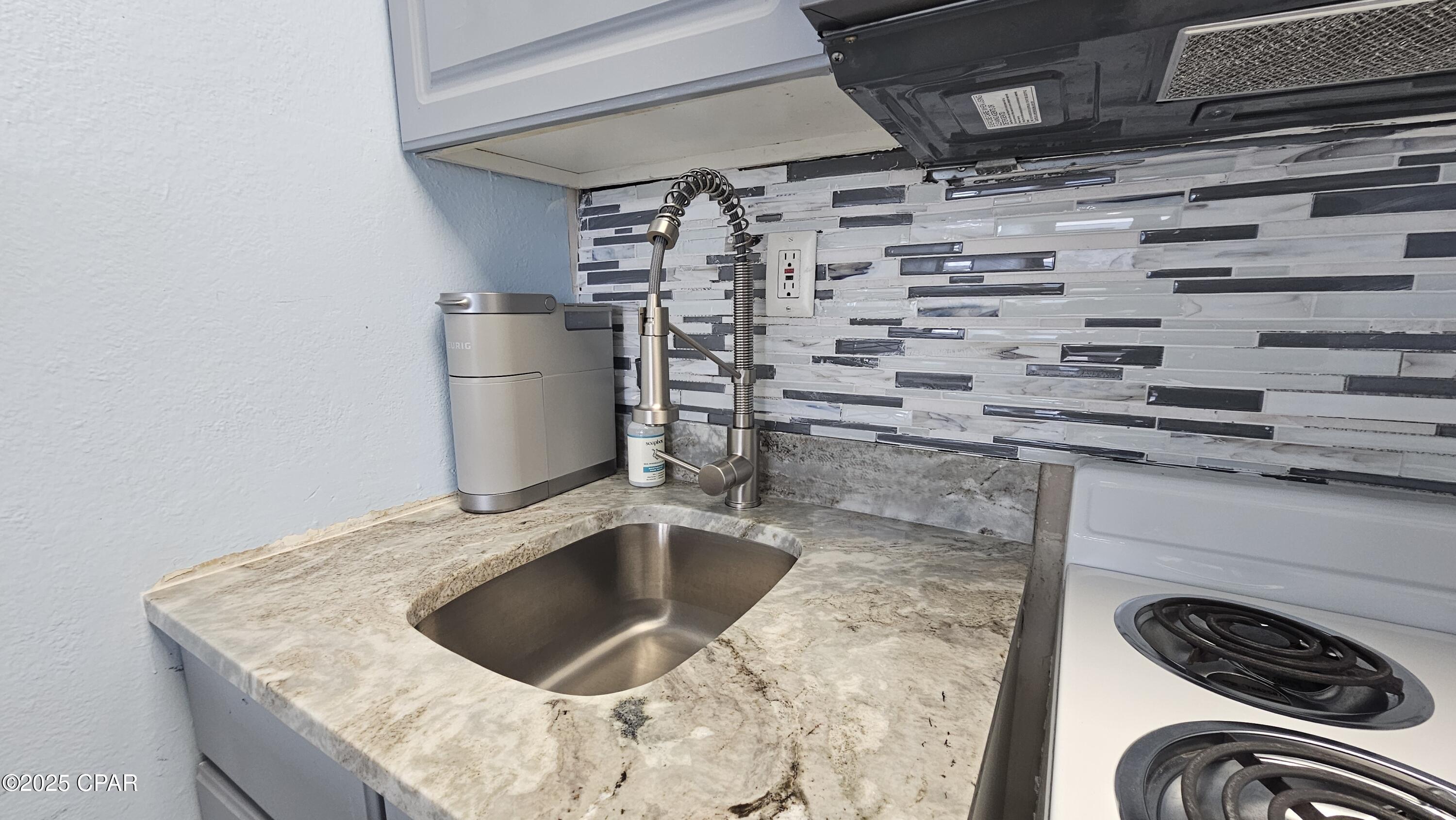 Image 11 For 14401 Front Beach Road 305