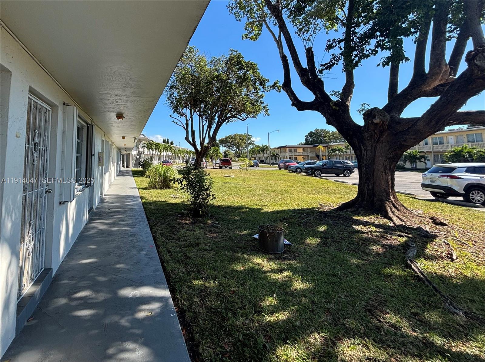 Ro-Mont South Condo C