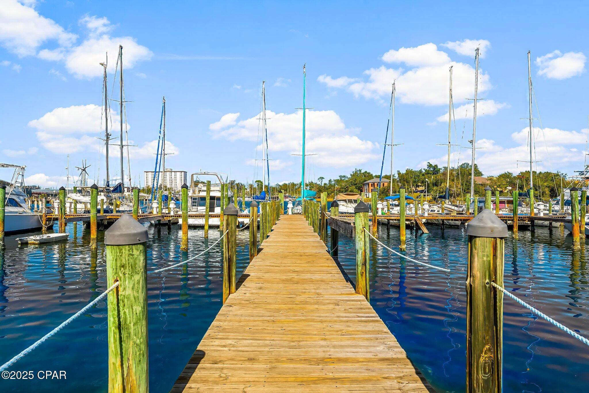 Listing photo id 20 for 240 Harmon Avenue