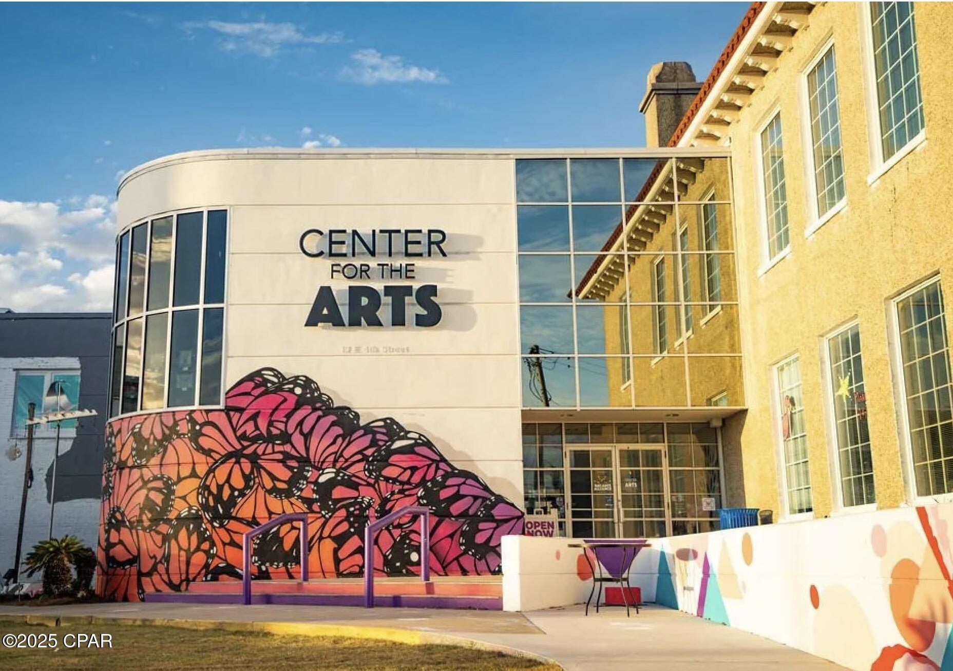 Image 24 For 240 Harmon Avenue