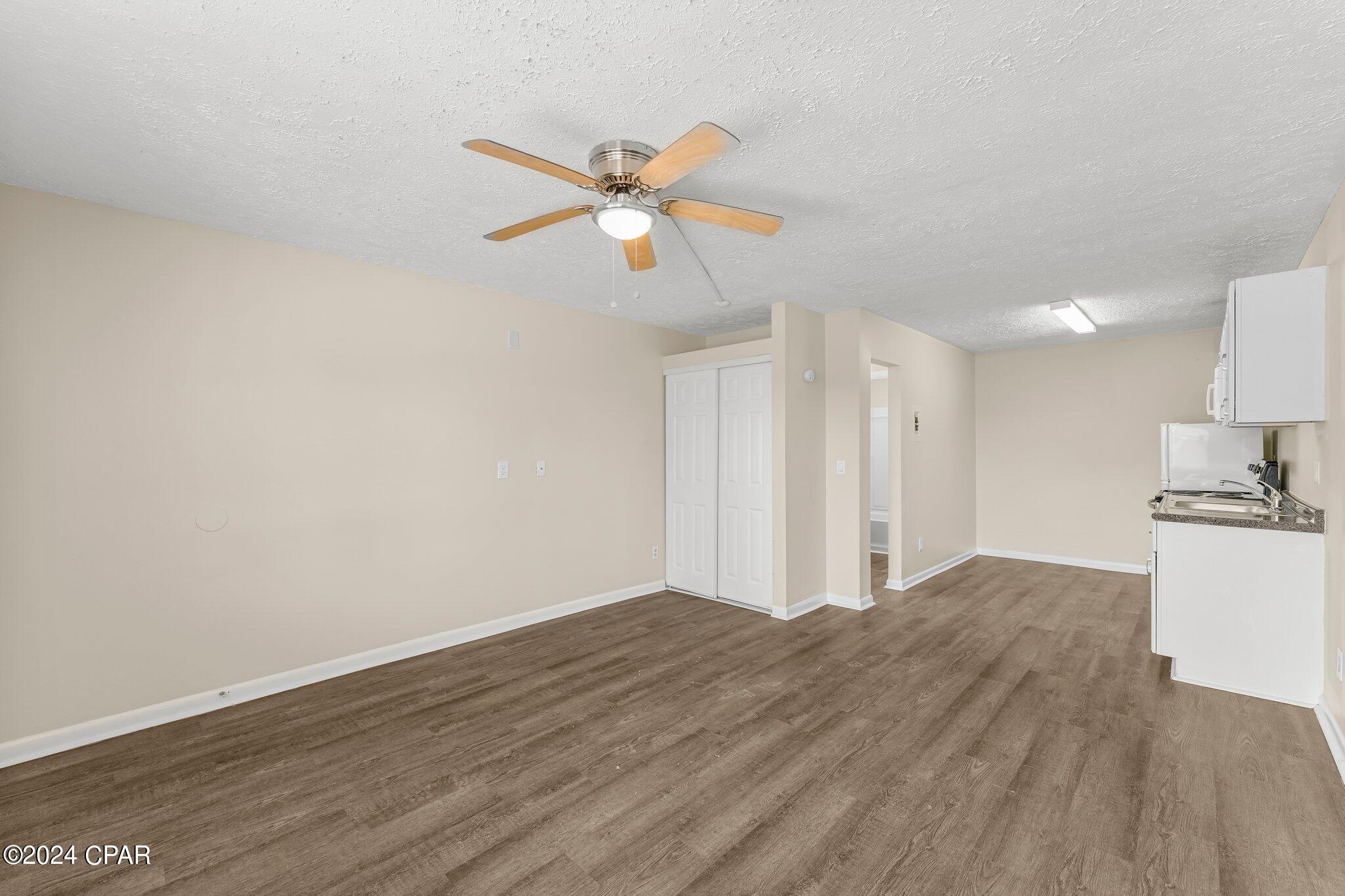 Image 6 For 644 Caladium Circle