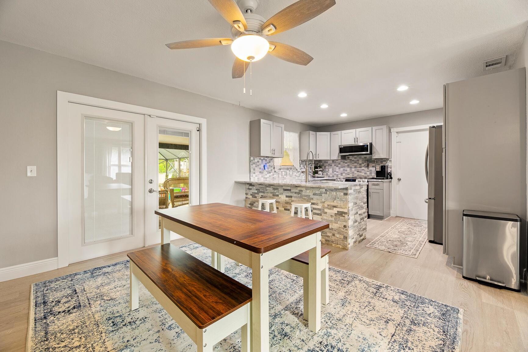 Homes for sale in Fort Pierce, FL | 6015 Seagrape Dr, Fort Pierce, FL 34982 | MLS# R11145538