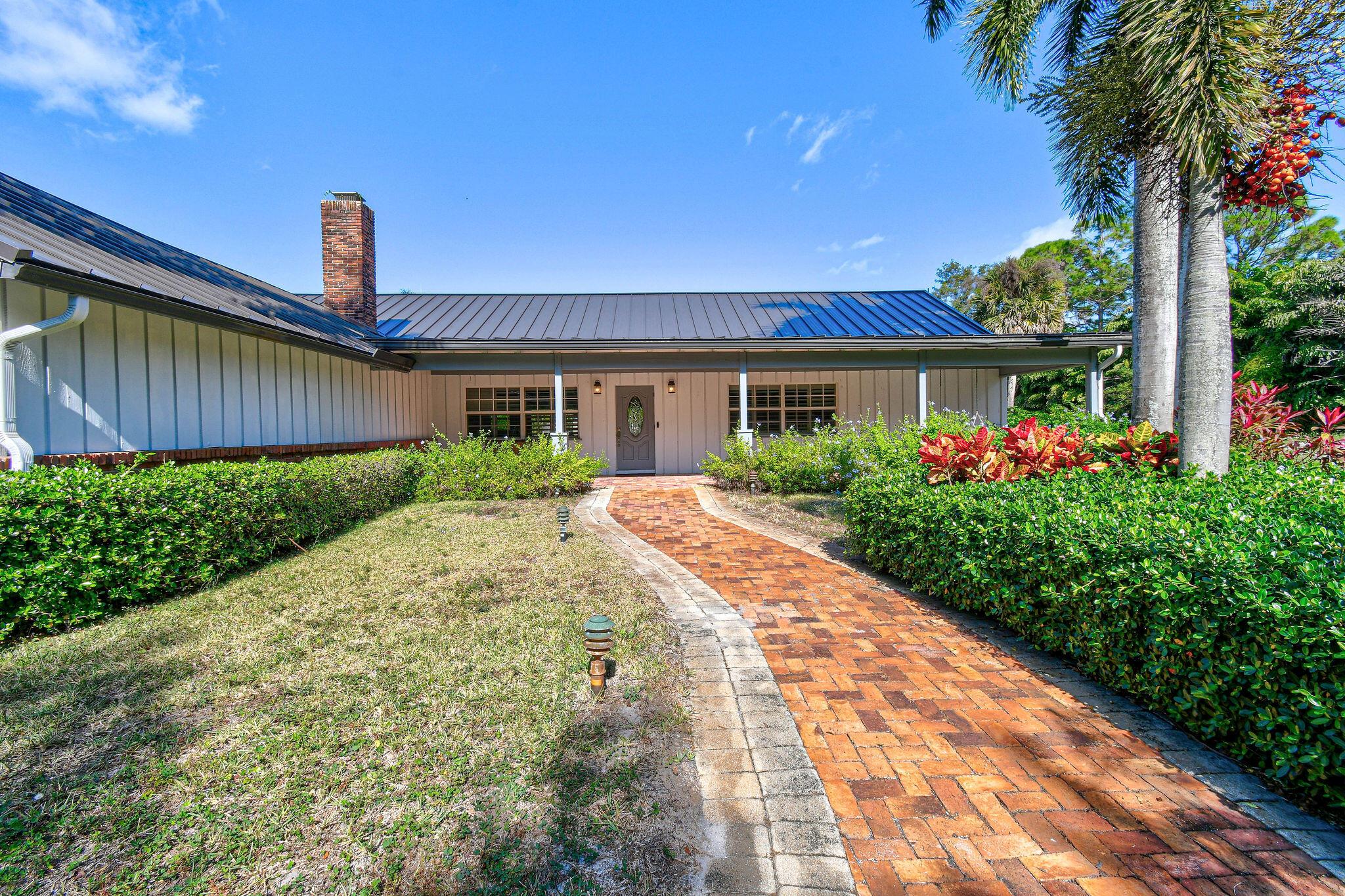 Homes for sale in Loxahatchee Groves, FL | 14863 22nd Road N, Loxahatchee Groves, FL 33470 | MLS# R11145560