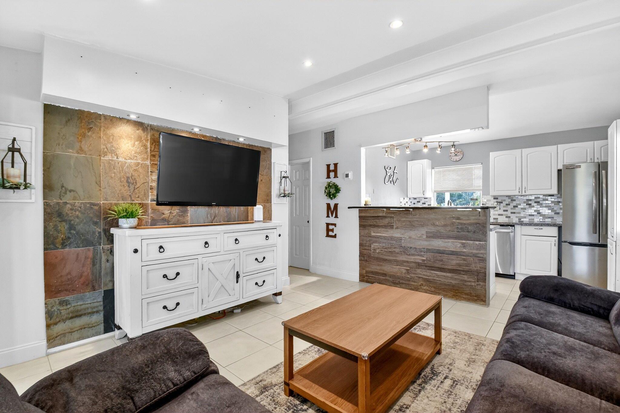 Homes for sale in Lake Worth, FL | 540 Brown Road, Lake Worth, FL 33462 | MLS# R11145572