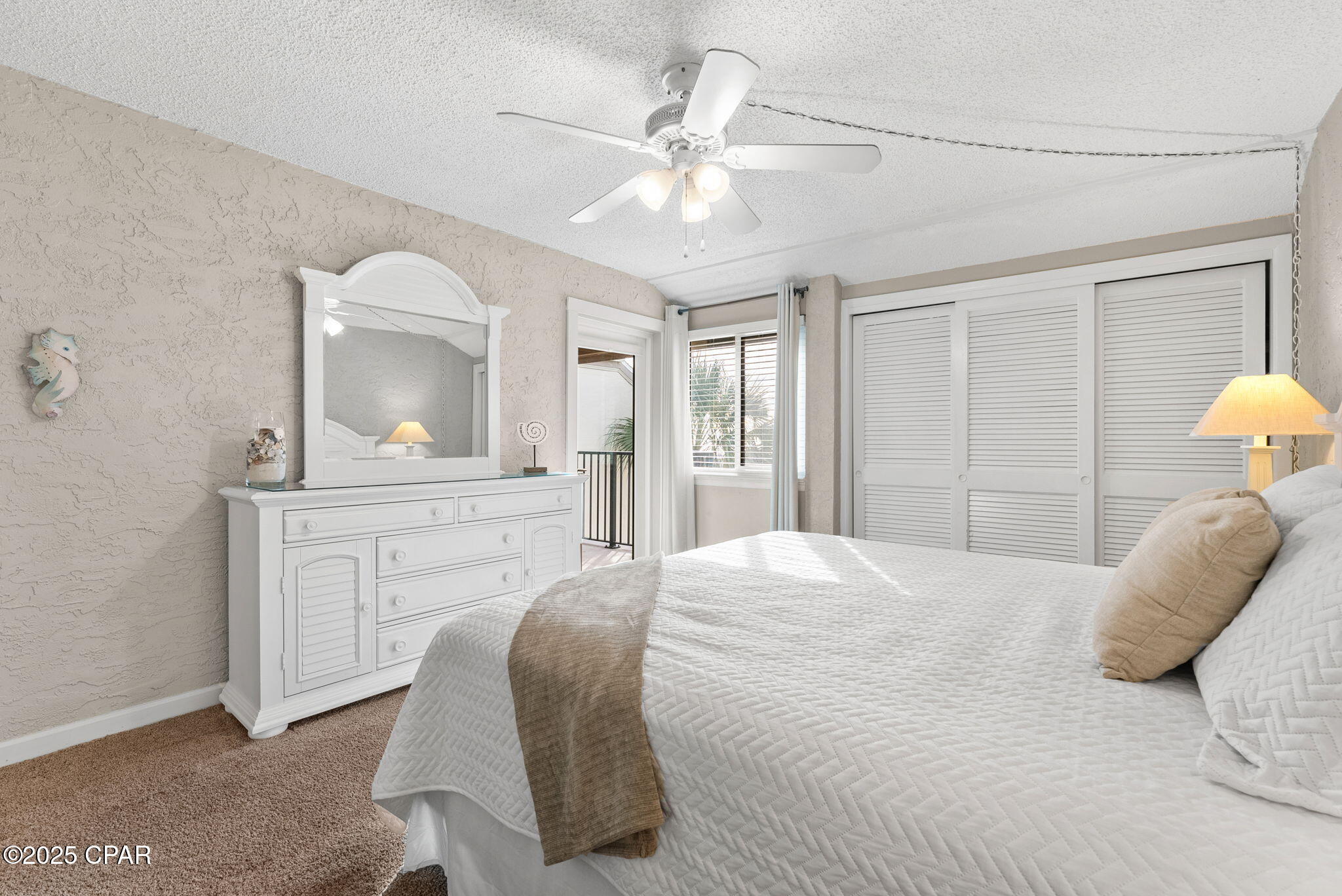 Image 7 For 8727 Thomas Drive C40