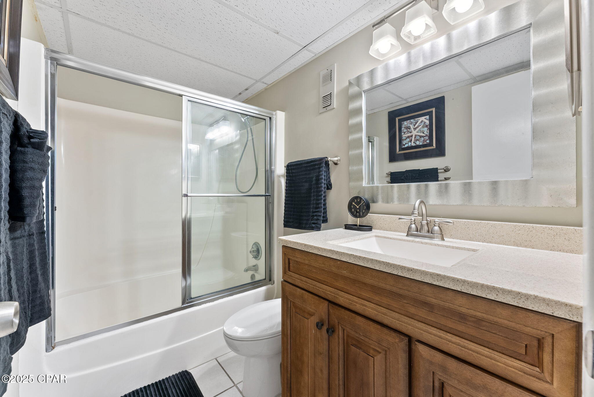Image 8 For 8727 Thomas Drive C40