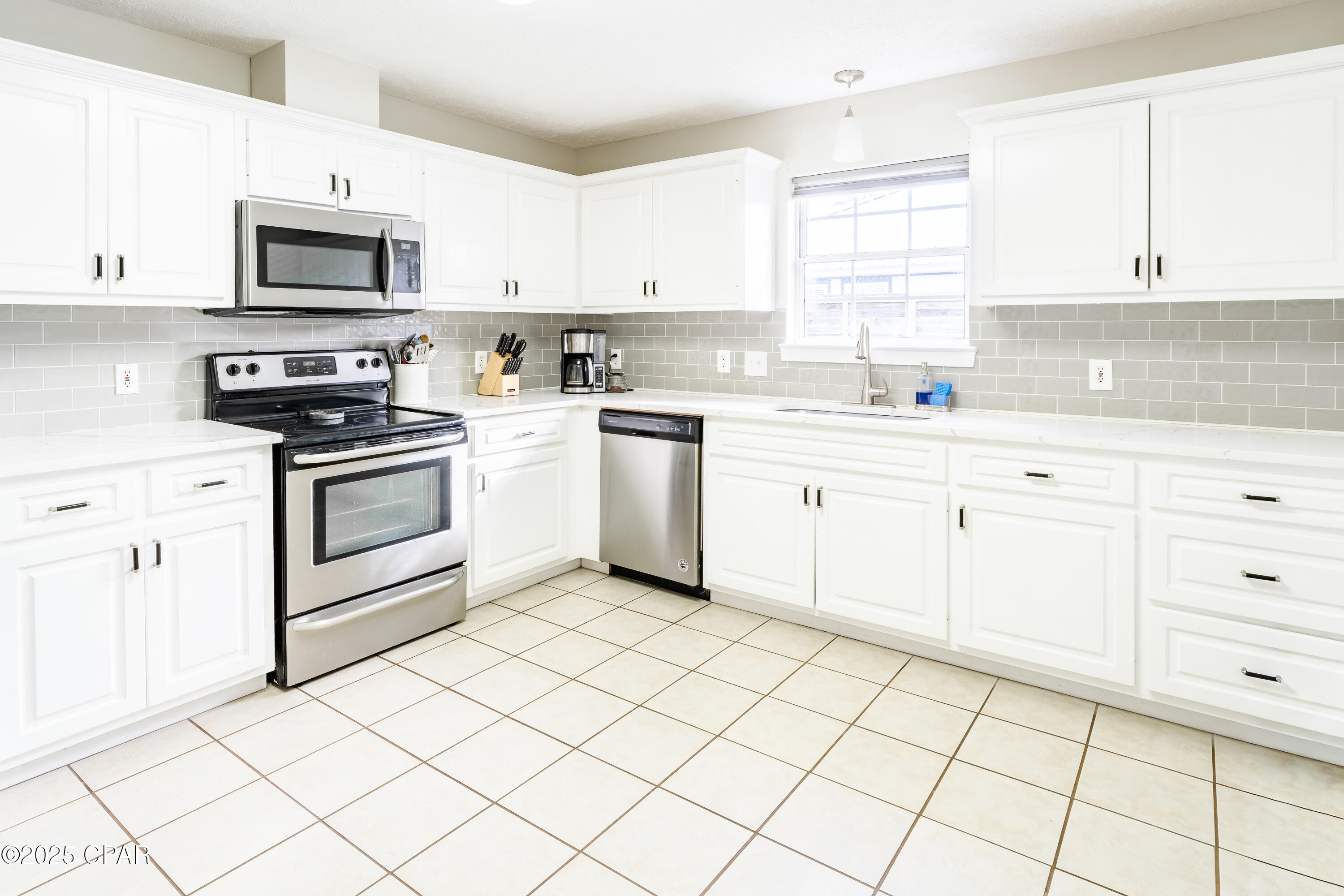 Image 19 For 1103 Mississippi Avenue