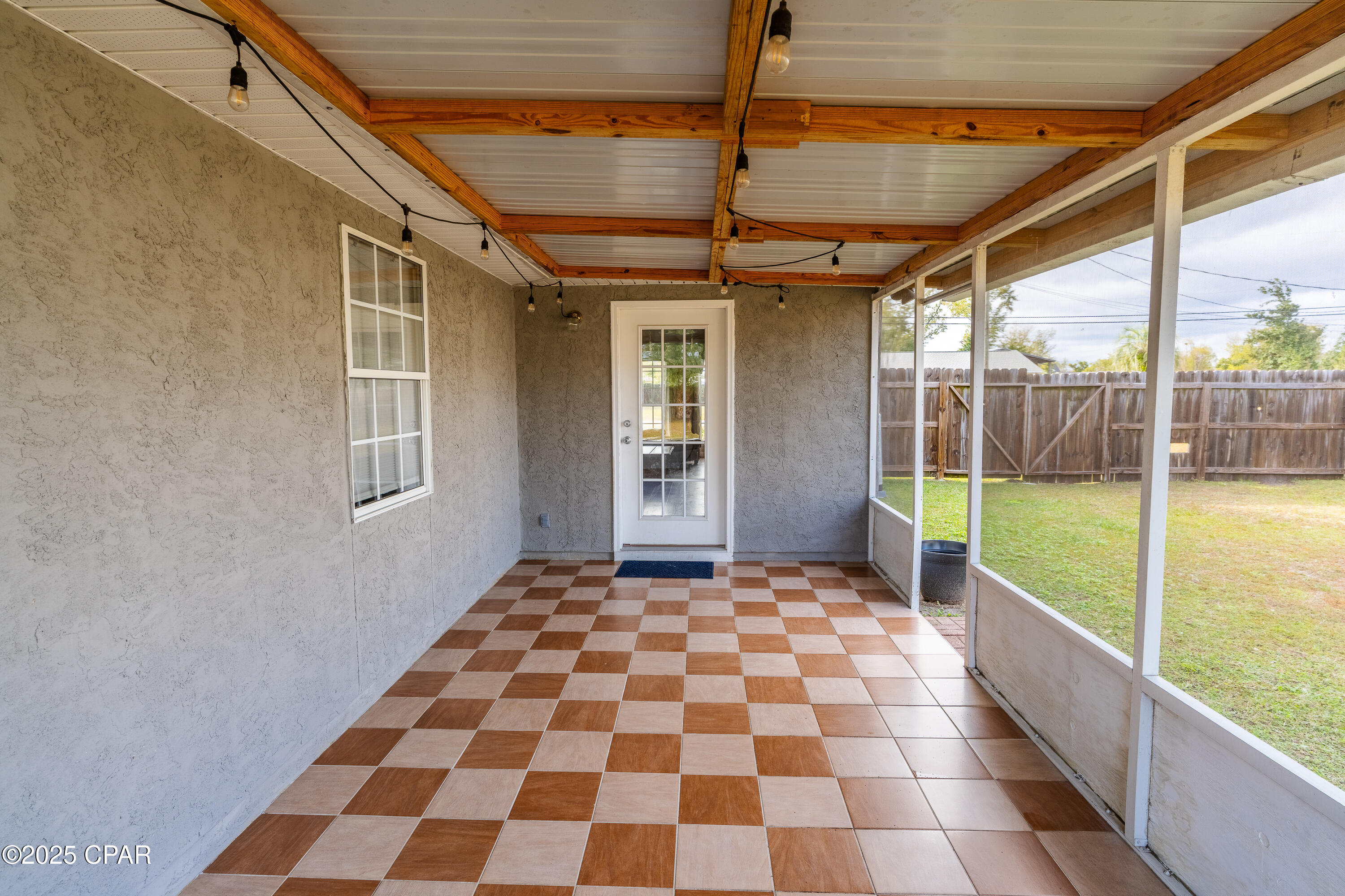 Image 27 For 1103 Mississippi Avenue