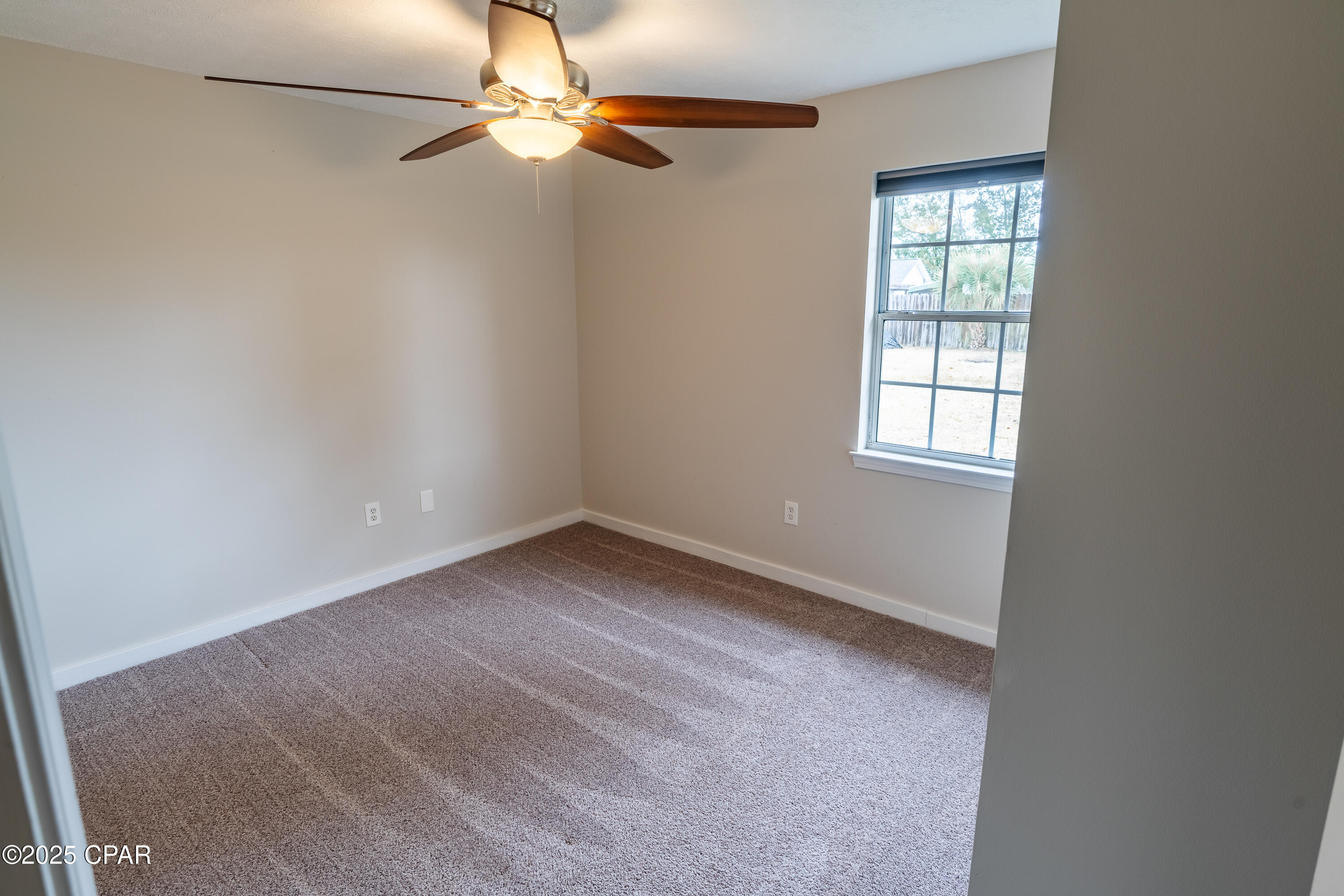 Image 8 For 1103 Mississippi Avenue