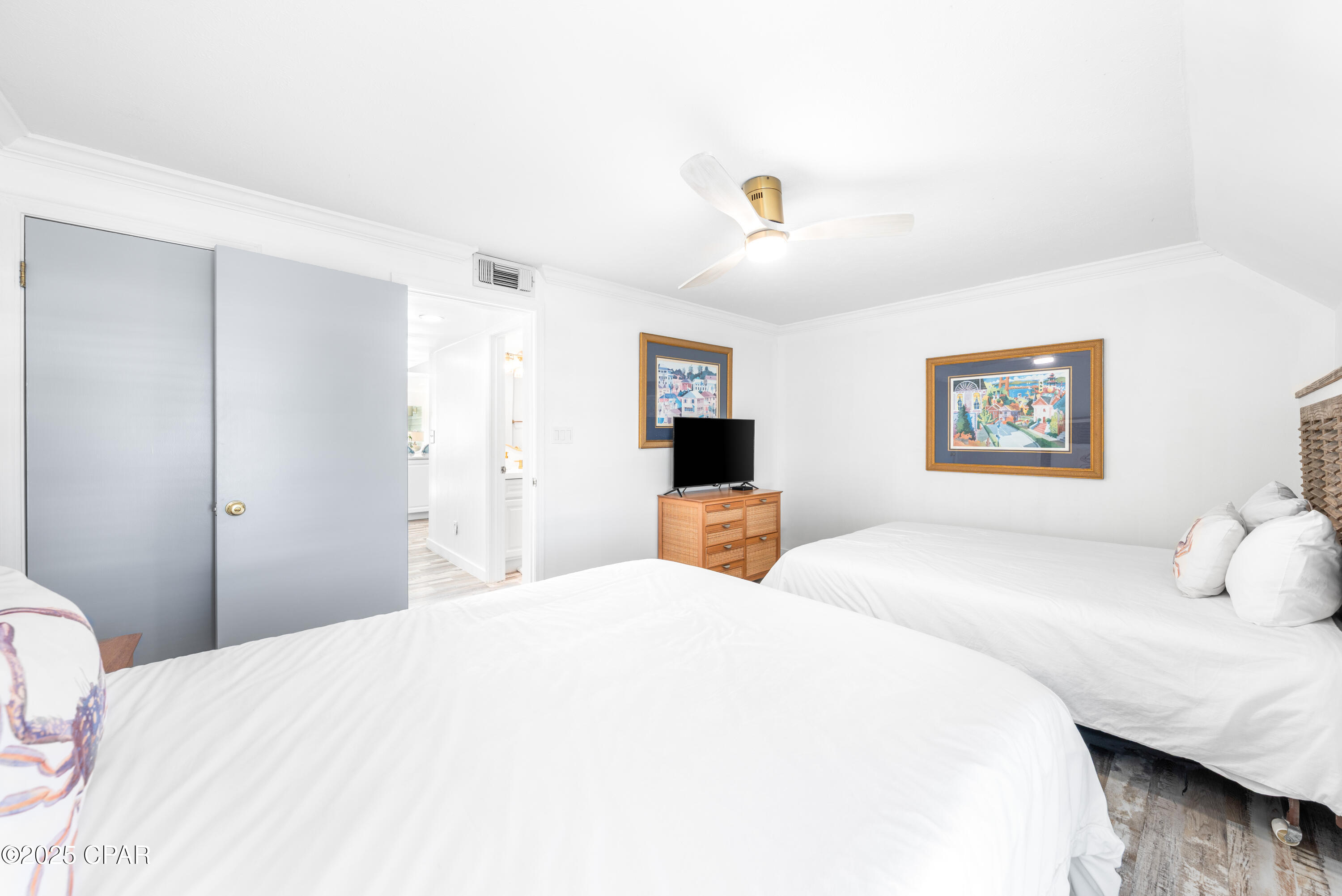 Image 18 For 22519 Front Beach Road 123