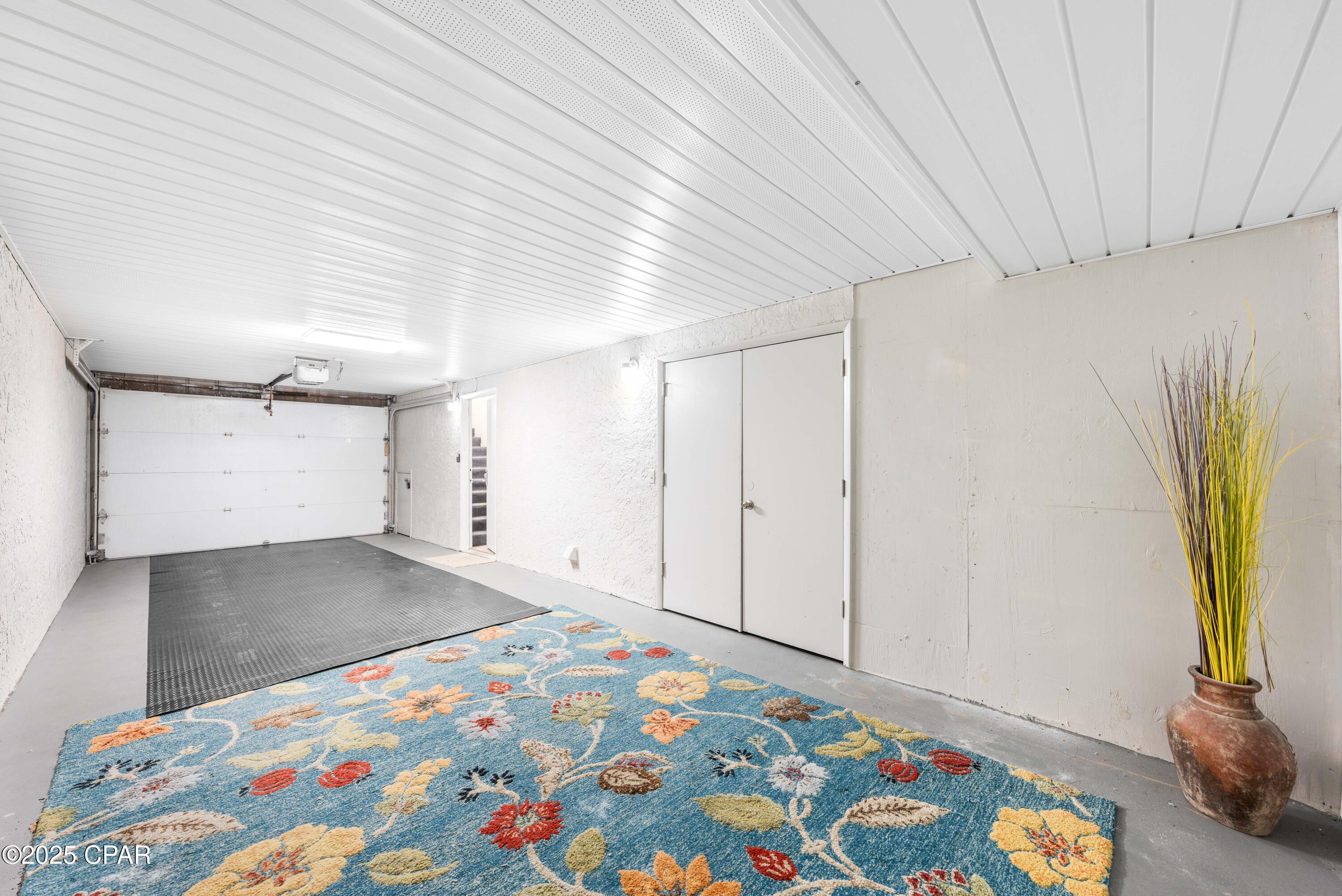 Image 33 For 22519 Front Beach Road 123