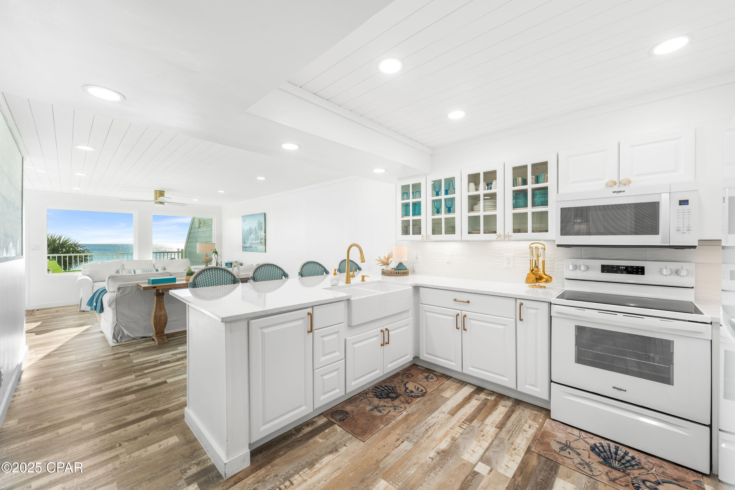 Image 9 For 22519 Front Beach Road 123