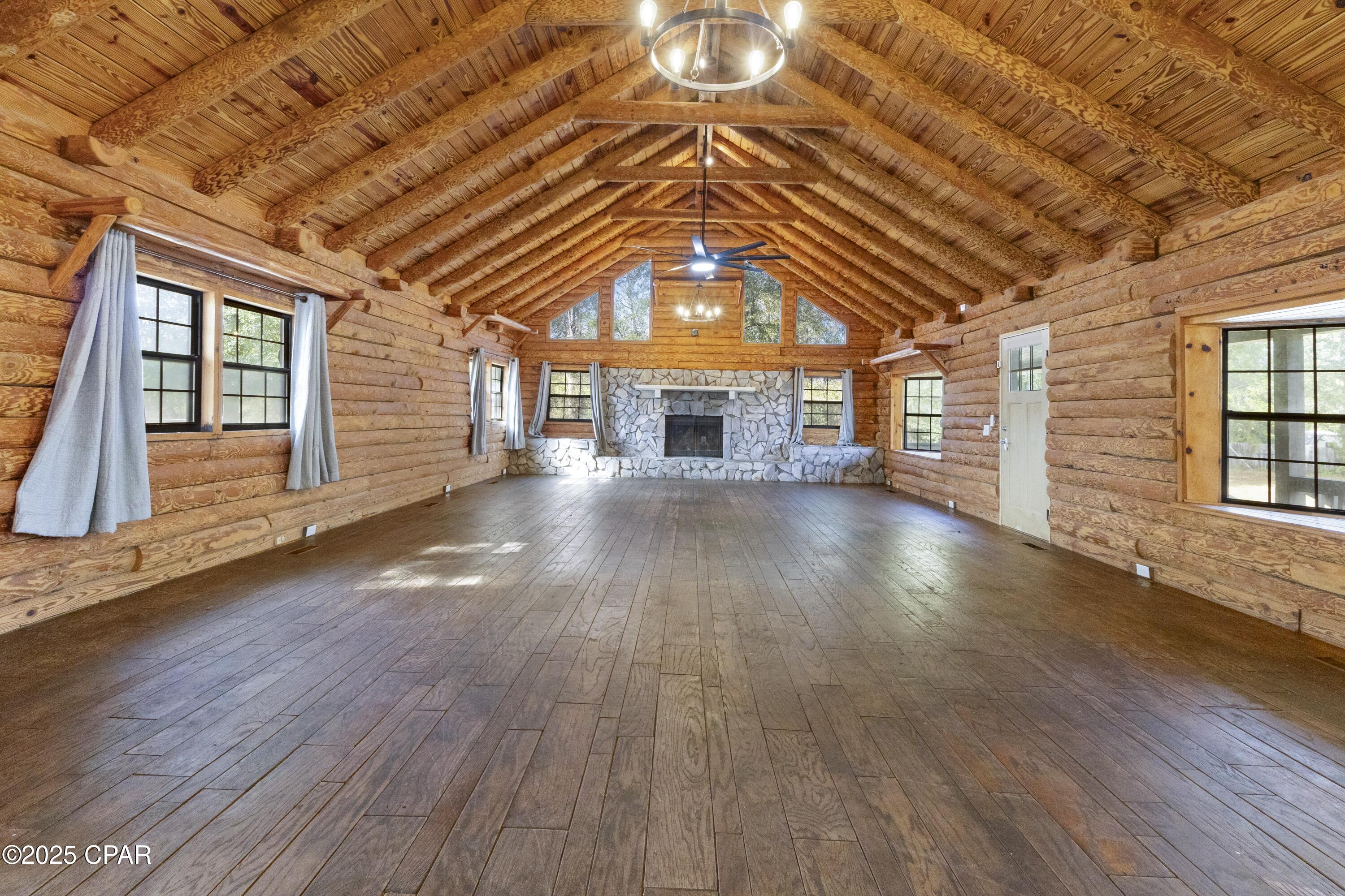 Image 2 For 9027 Crook Hollow Road