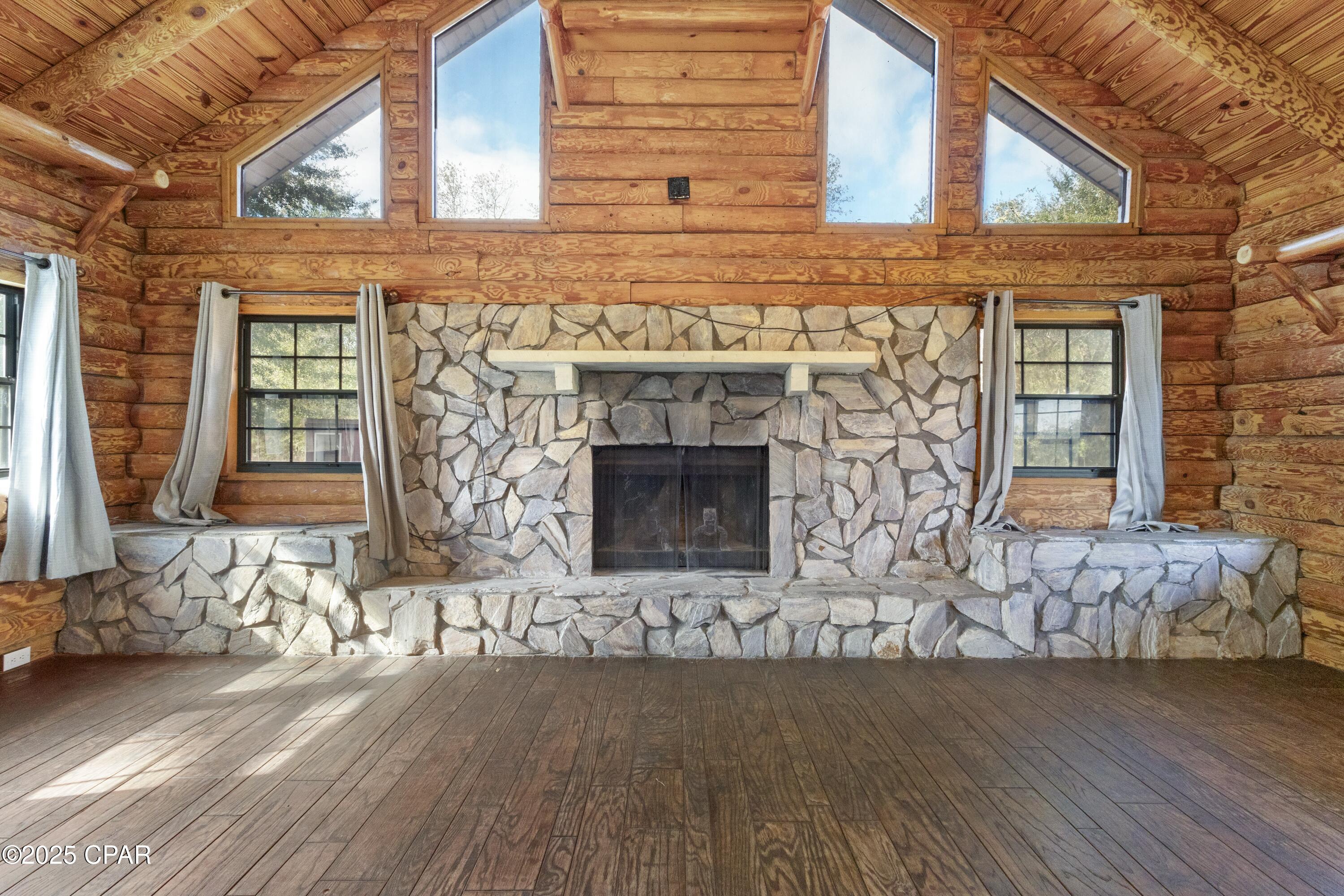 Image 3 For 9027 Crook Hollow Road