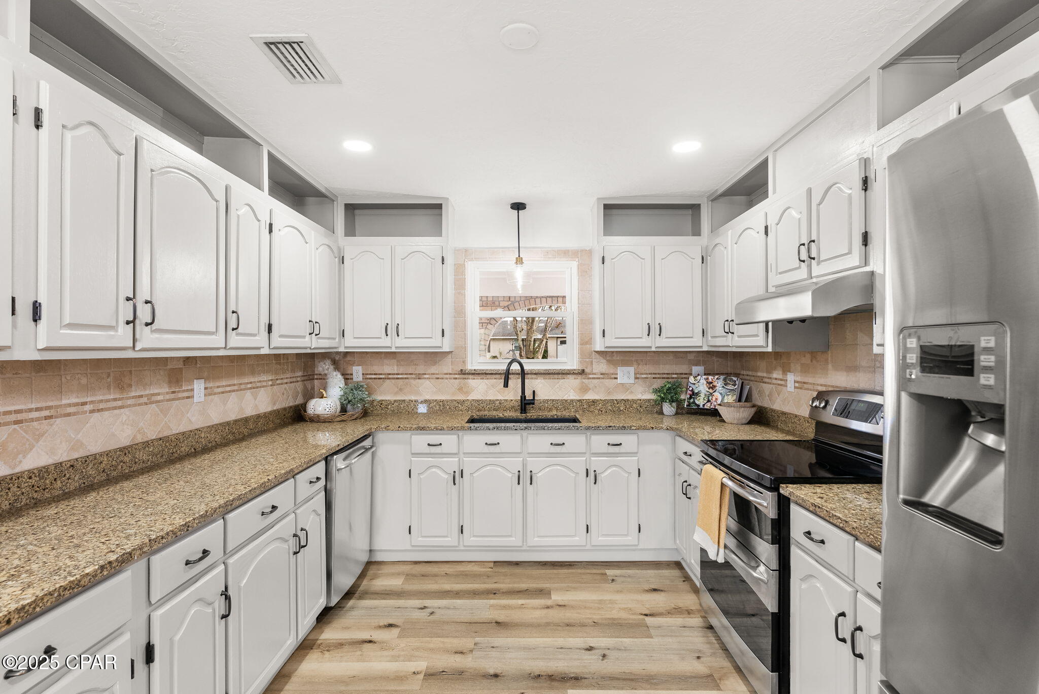 Image 11 For 3198 Wood Valley Road