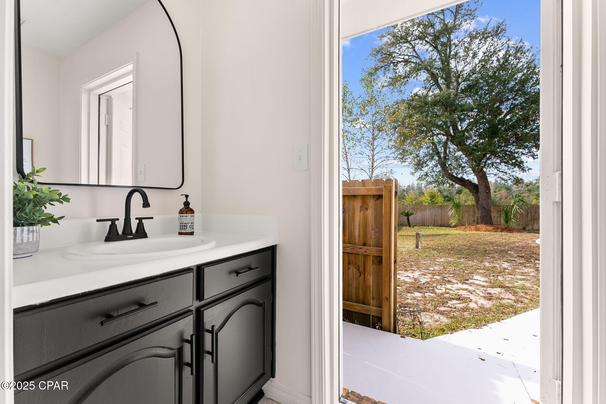 Image 21 For 3198 Wood Valley Road