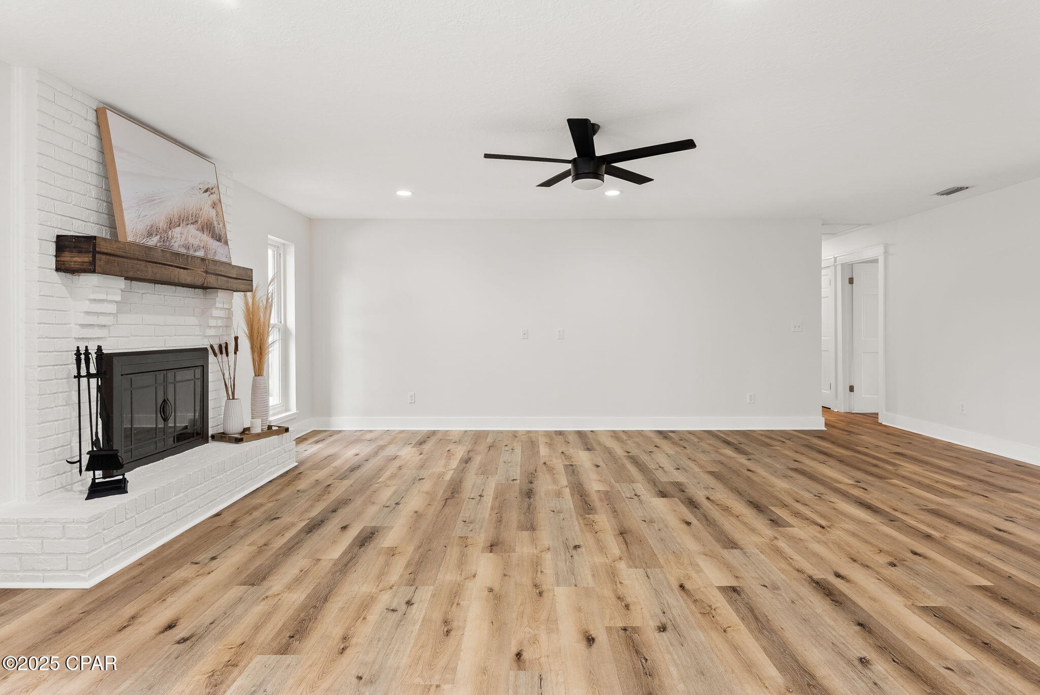 Image 8 For 3198 Wood Valley Road