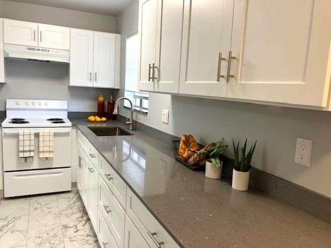 Golden Lakes Village Cond