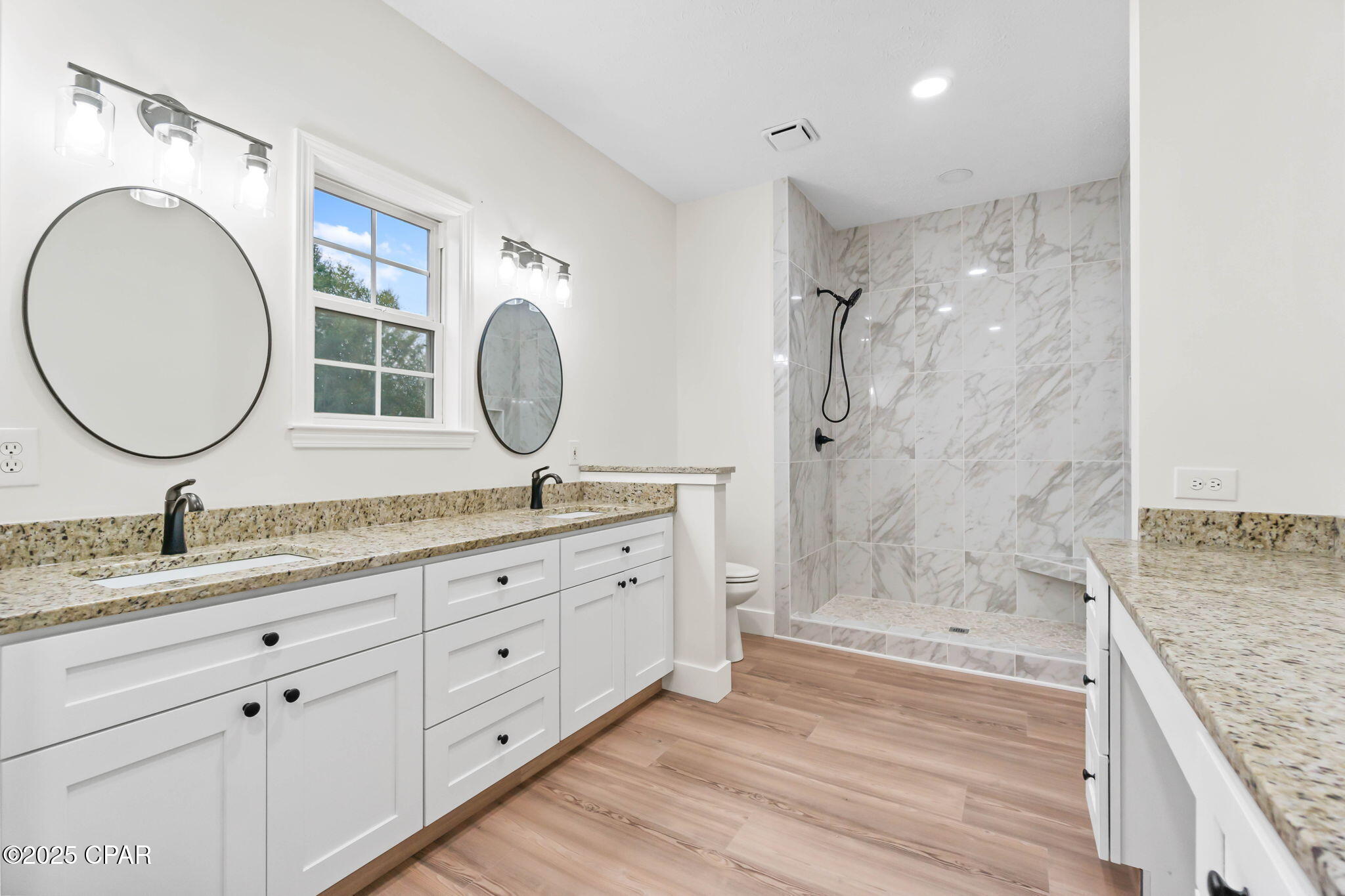 Image 14 For 2415 Finch Circle