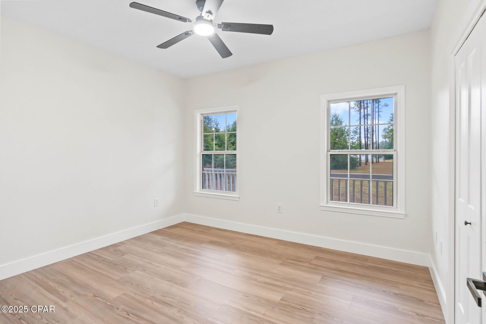 Image 17 For 2415 Finch Circle