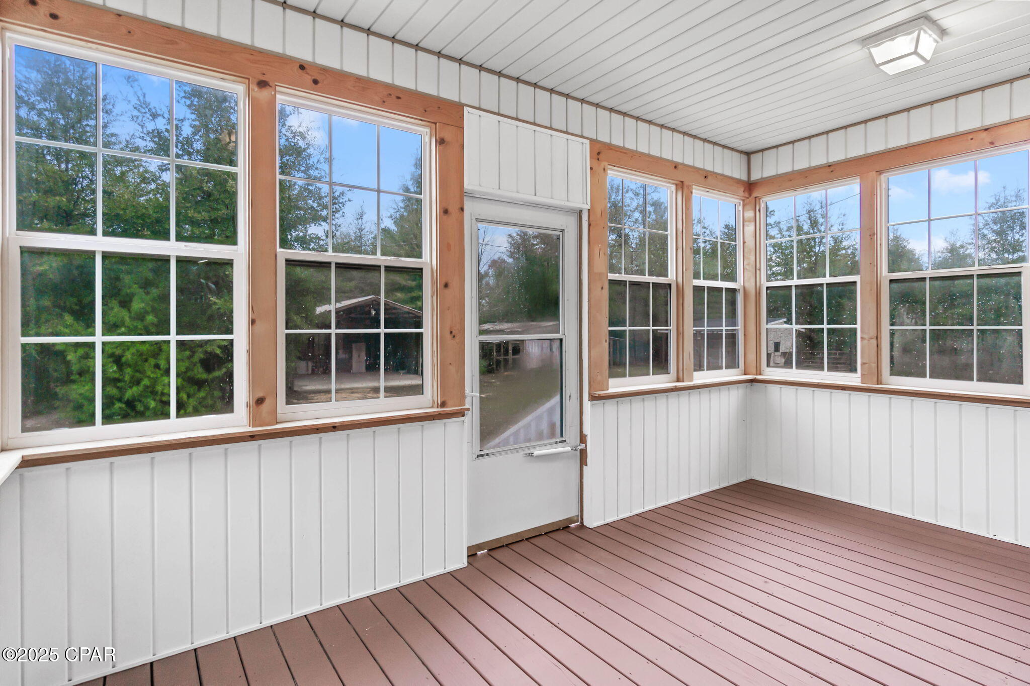 Image 25 For 2415 Finch Circle