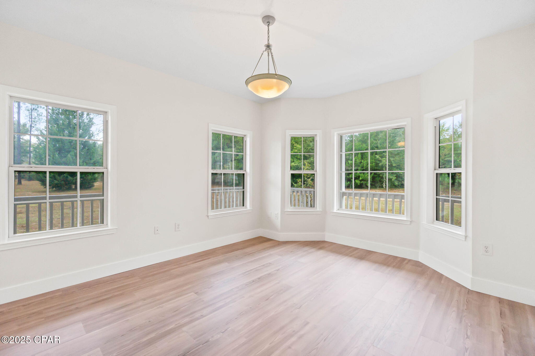 Image 4 For 2415 Finch Circle