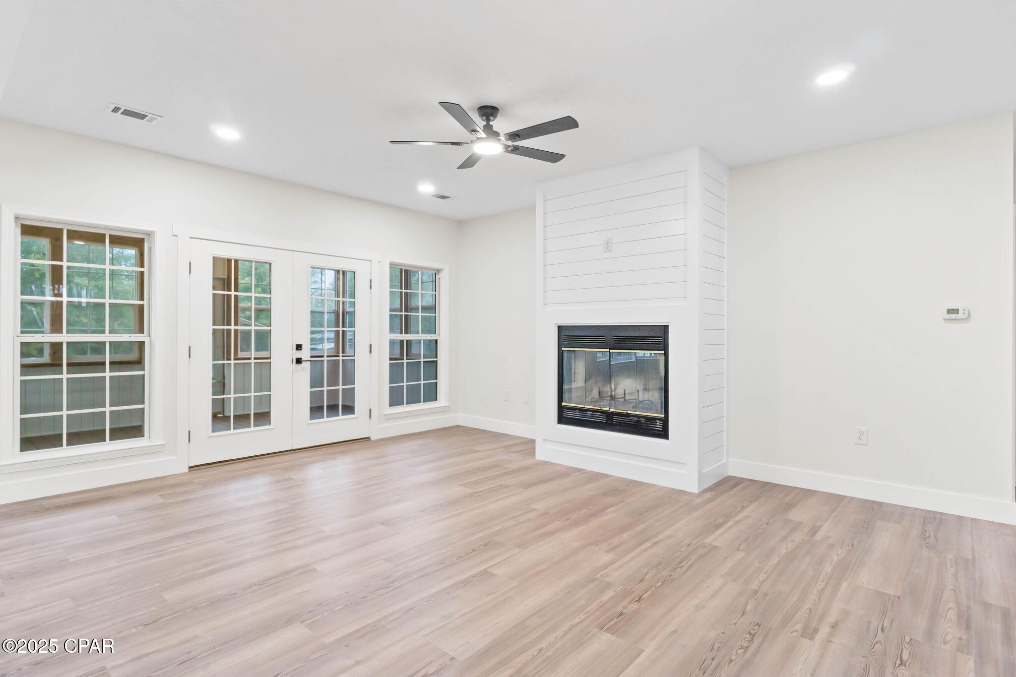 Image 6 For 2415 Finch Circle