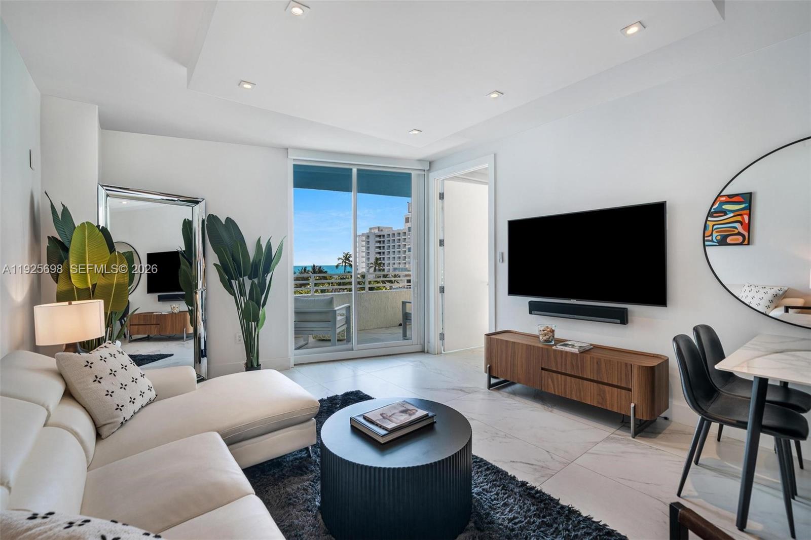 225 Collins Ave Unit 6 J, Miami Beach, Florida 33139