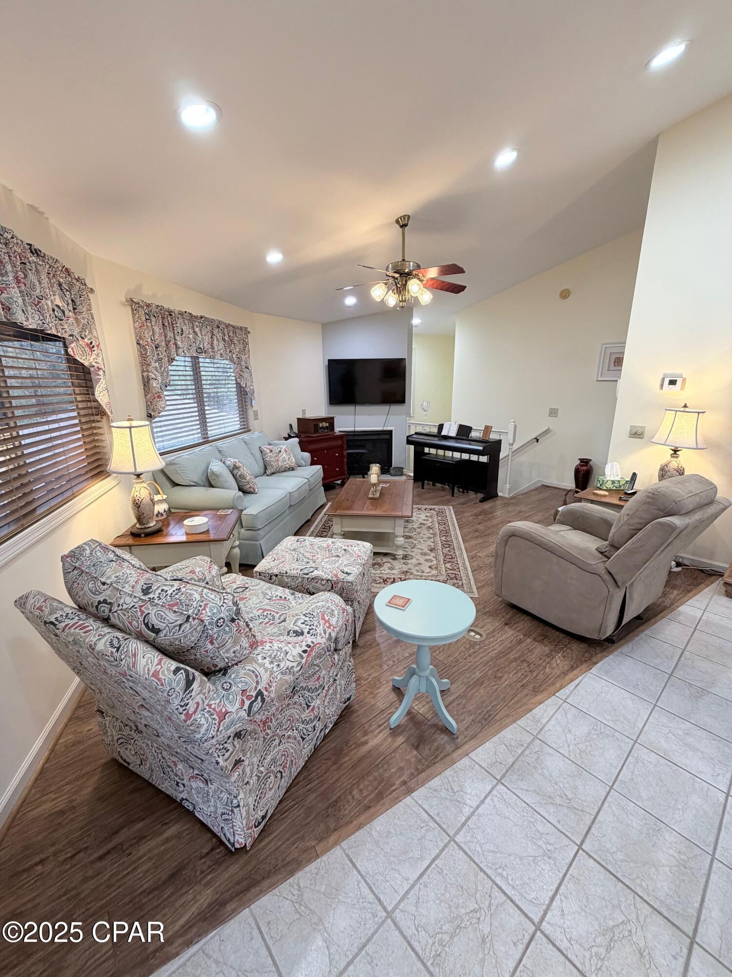 Image 3 For 3048 Joyce Drive