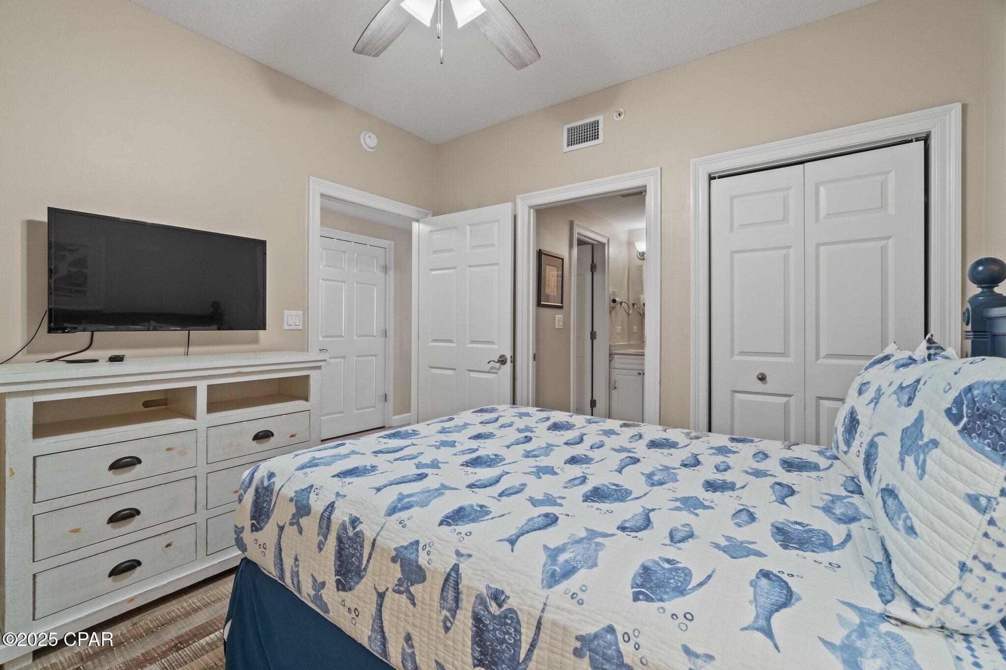 Image 8 For 9450 Thomas Drive 1703c