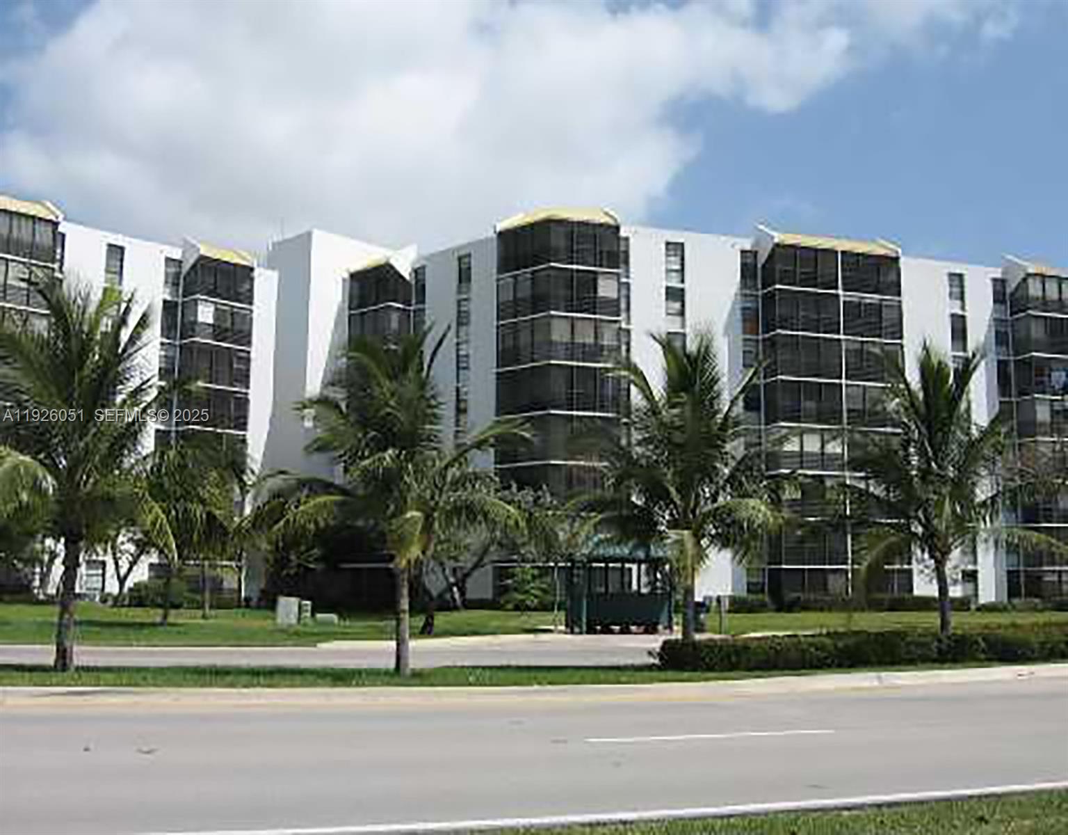 Biscaya III Condo