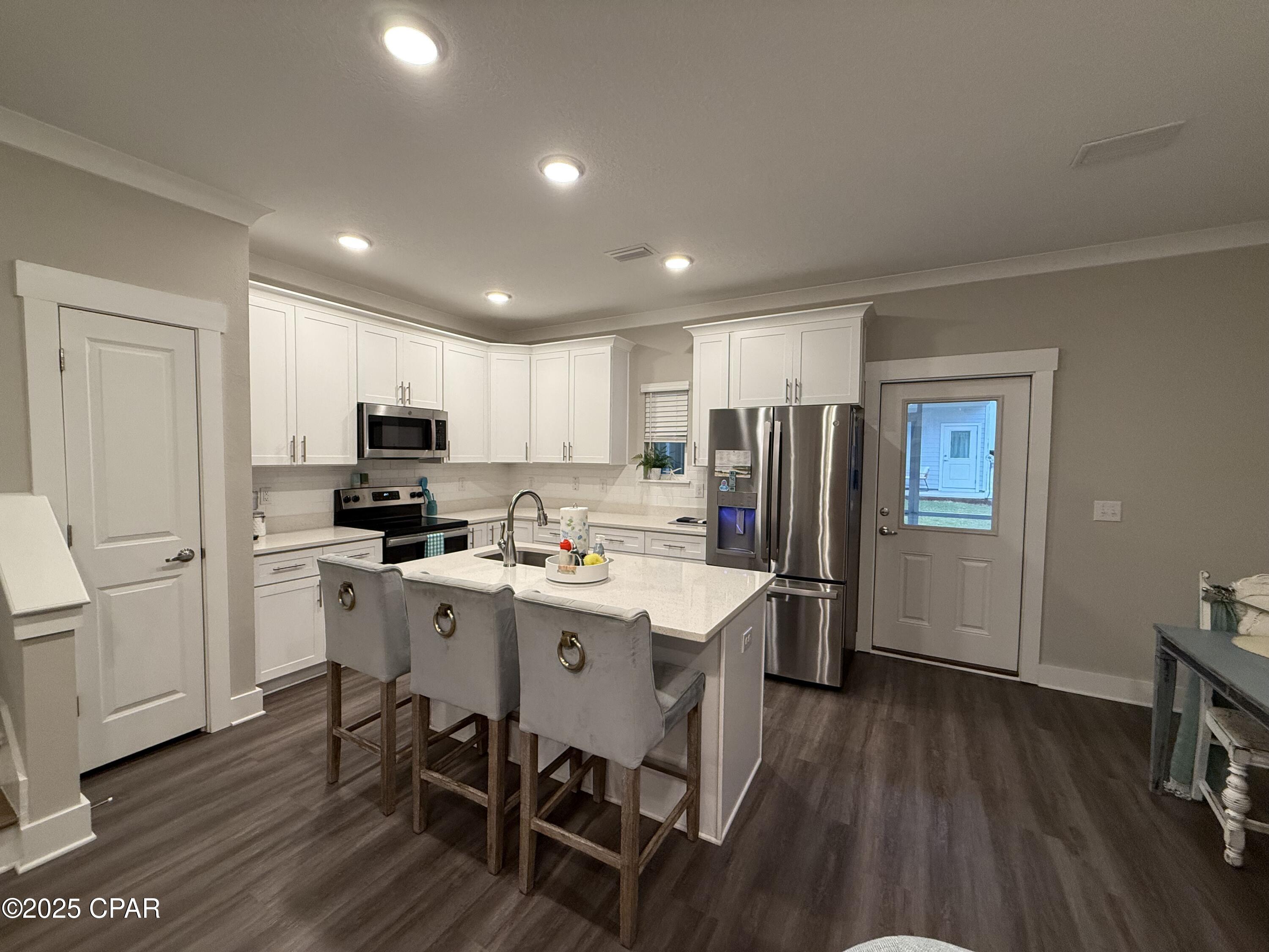 Image 11 For 406 Date Palm Lane