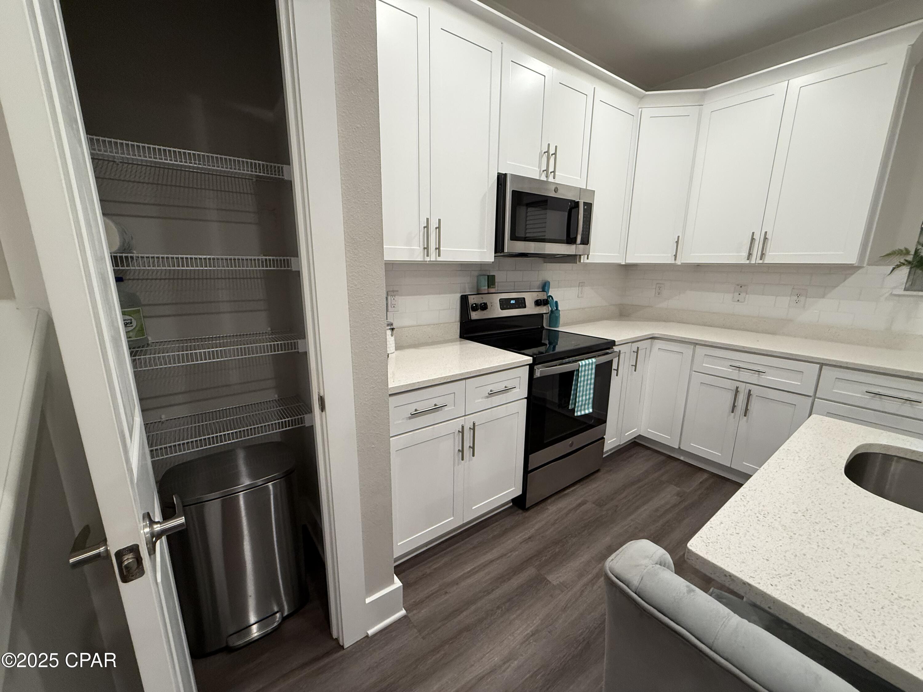 Image 23 For 406 Date Palm Lane