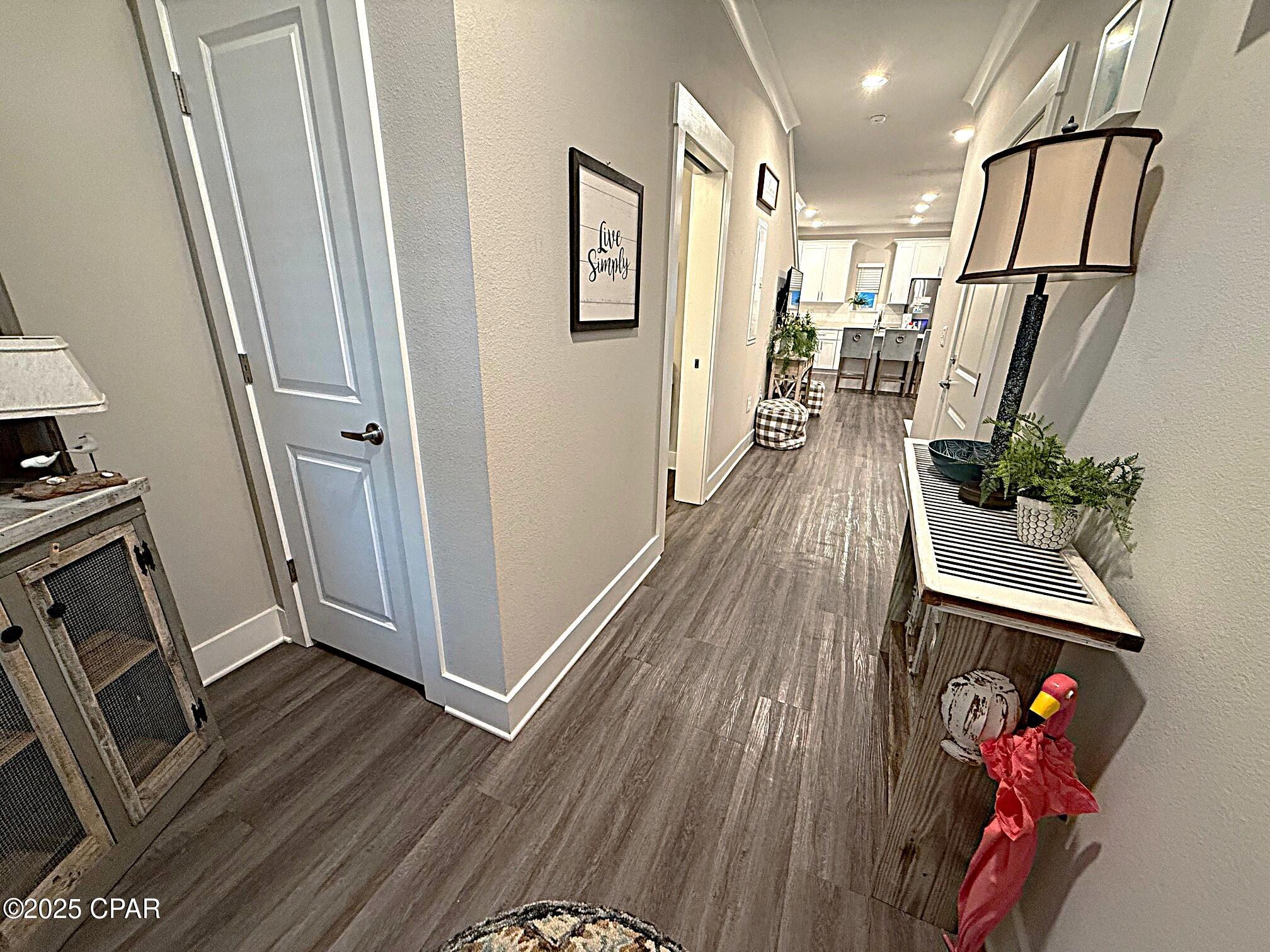 Image 3 For 406 Date Palm Lane