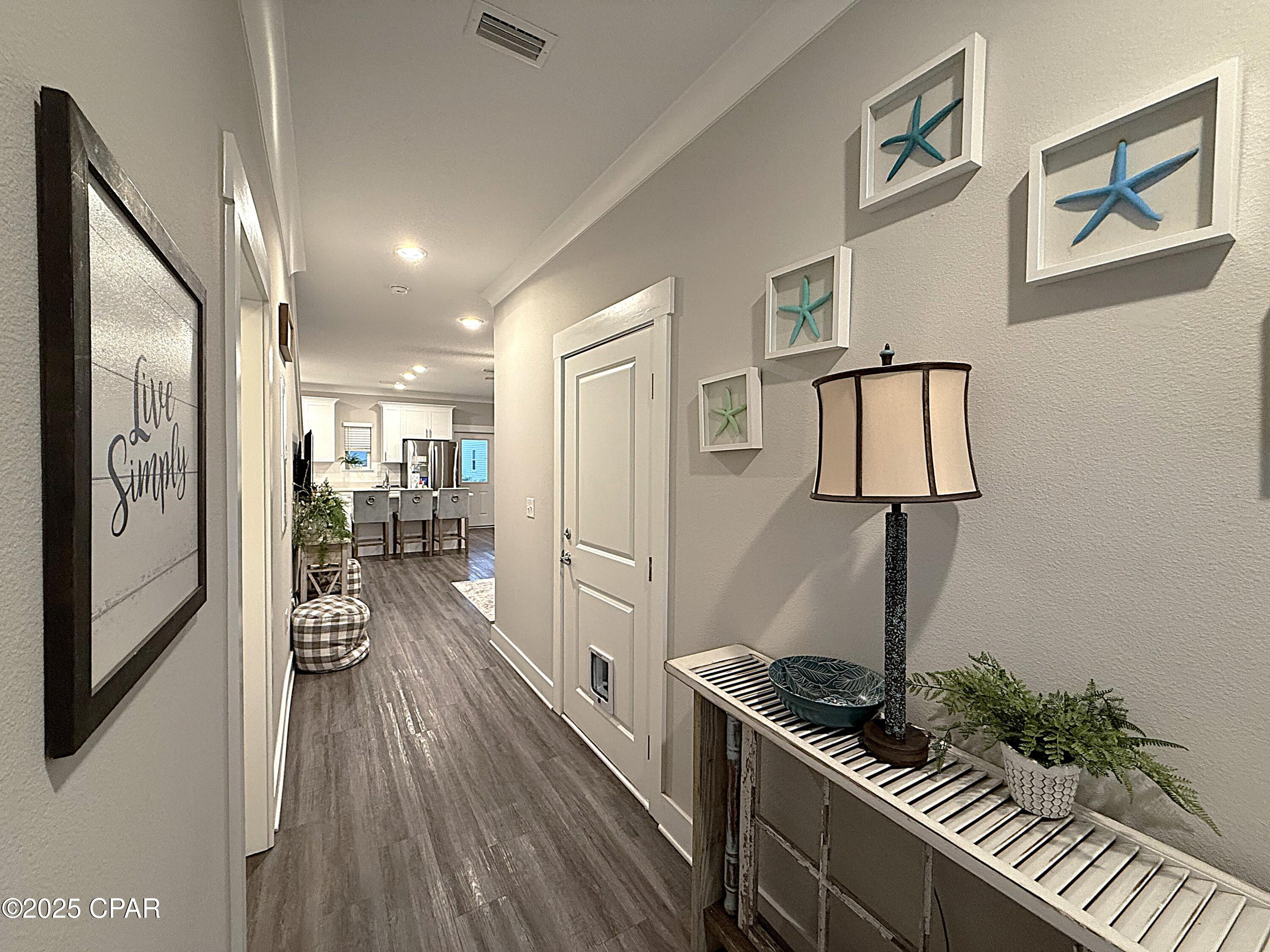 Image 4 For 406 Date Palm Lane