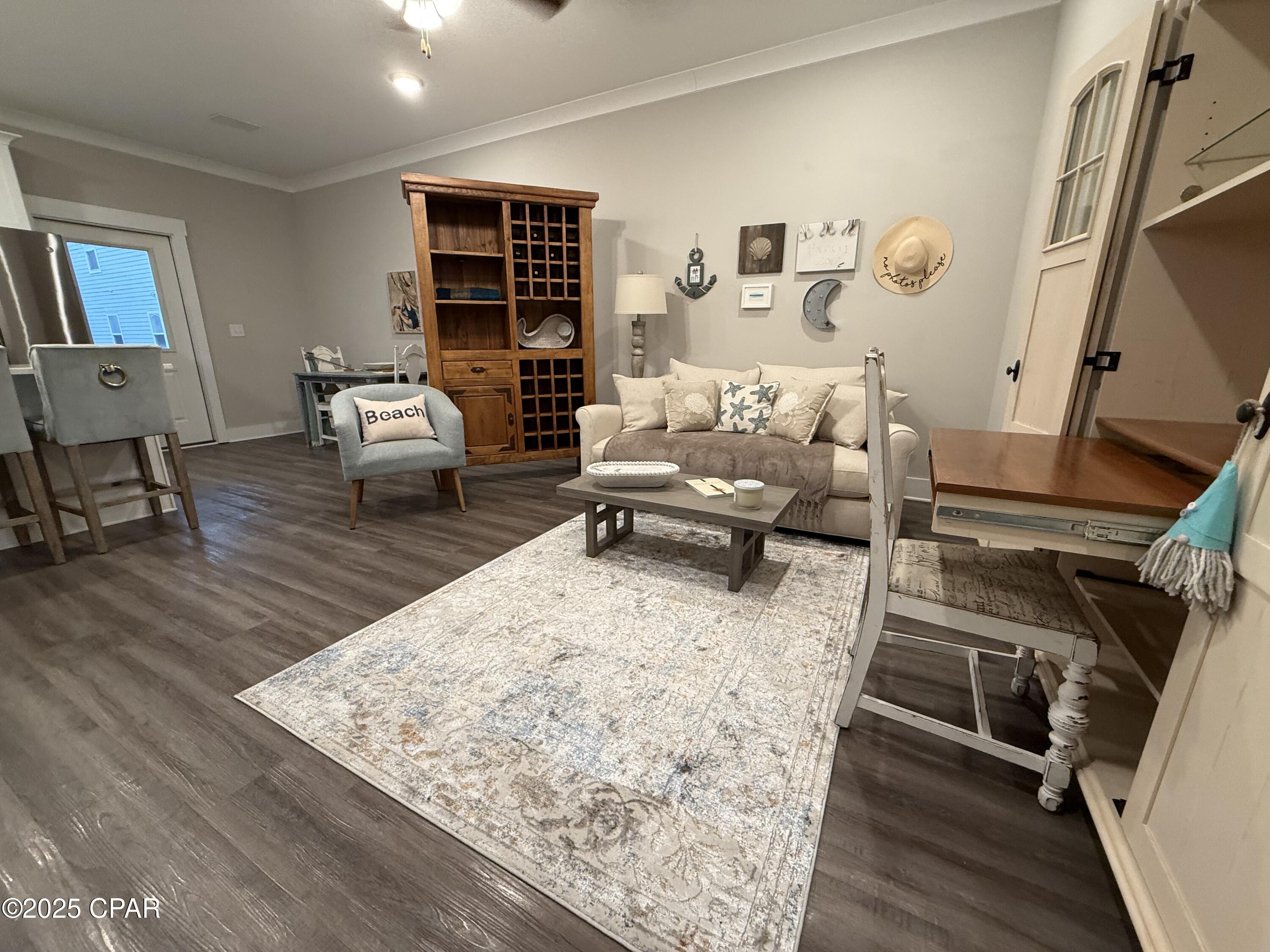 Image 9 For 406 Date Palm Lane