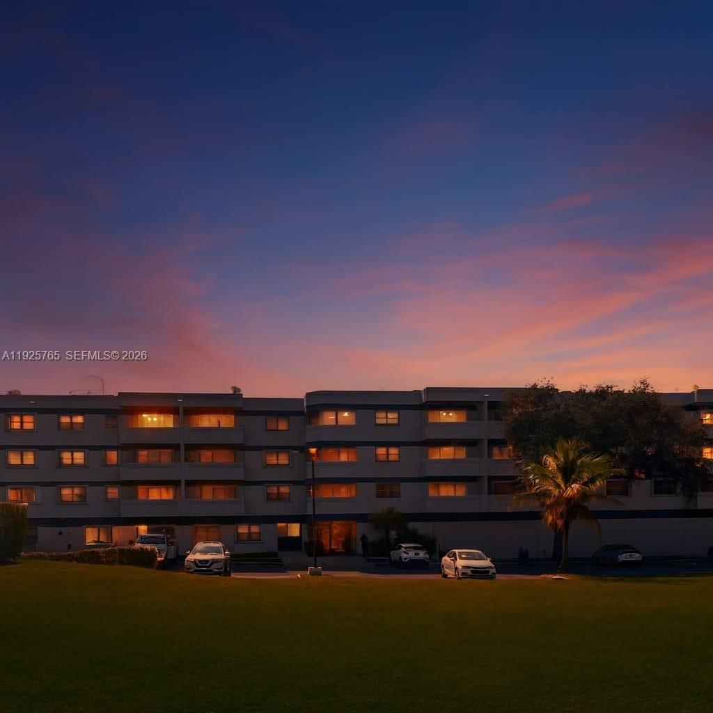 Homes for sale in Hollywood, FL | 1891 N 61St Ave #B106, Hollywood, FL 33024 | MLS# A11925765