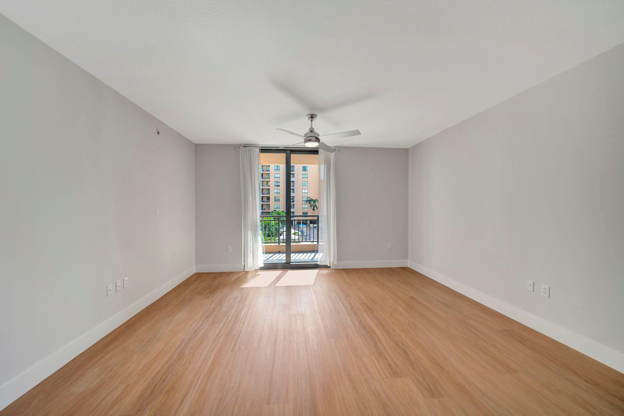 110 N Federal Highway 707