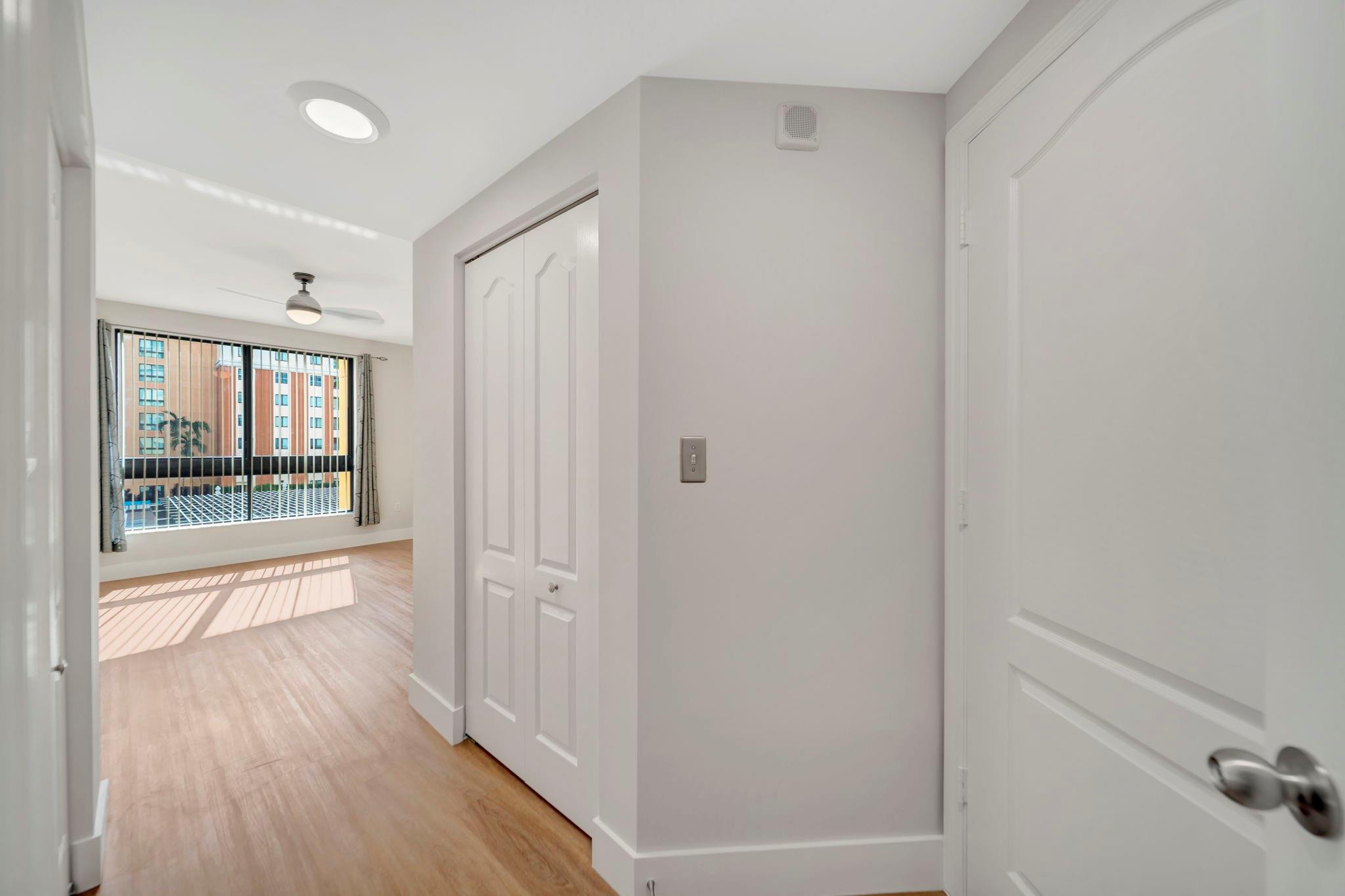 110 N Federal Highway 707