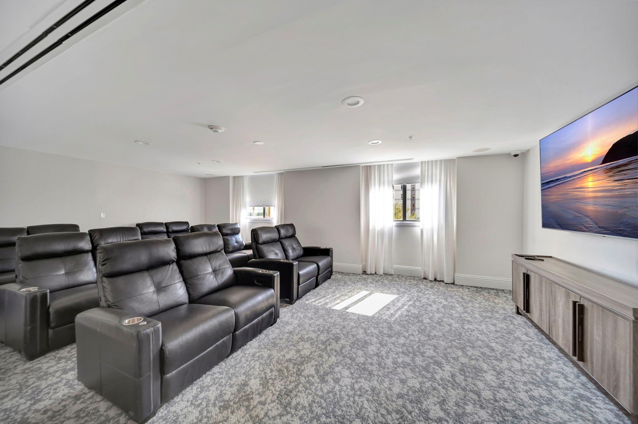 110 N Federal Highway 707