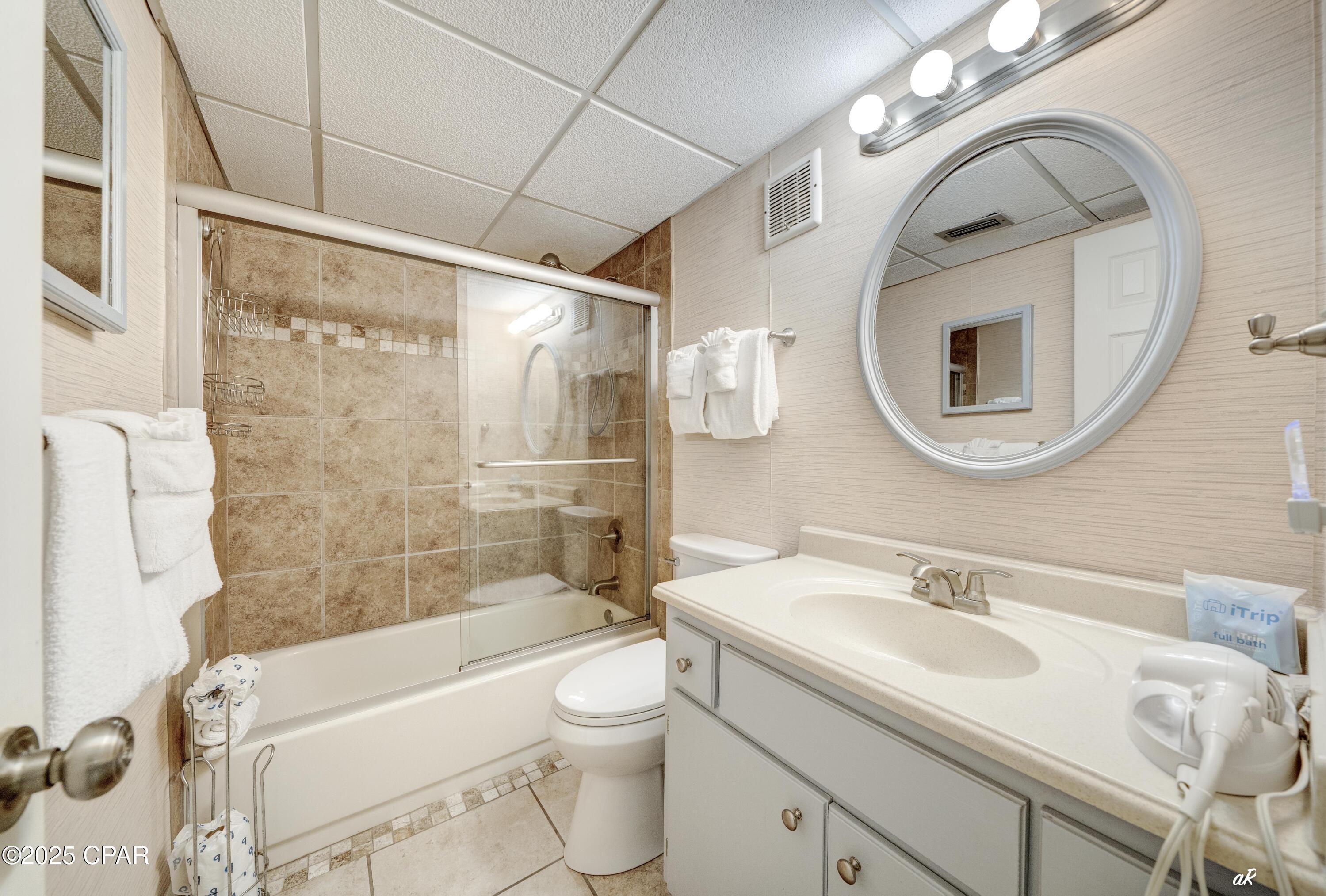 Image 19 For 8727 Thomas Drive C17