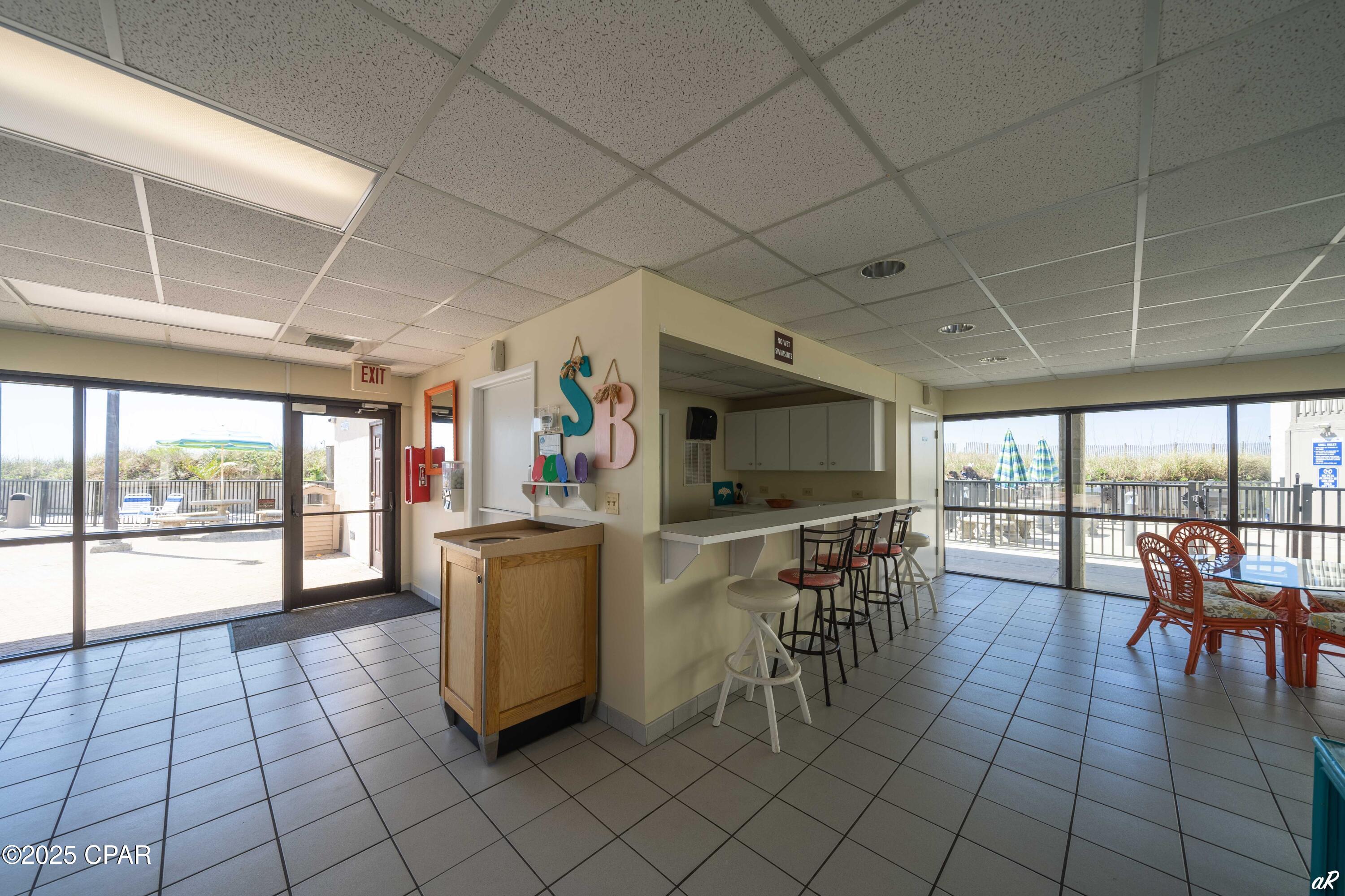 Image 40 For 8727 Thomas Drive C17