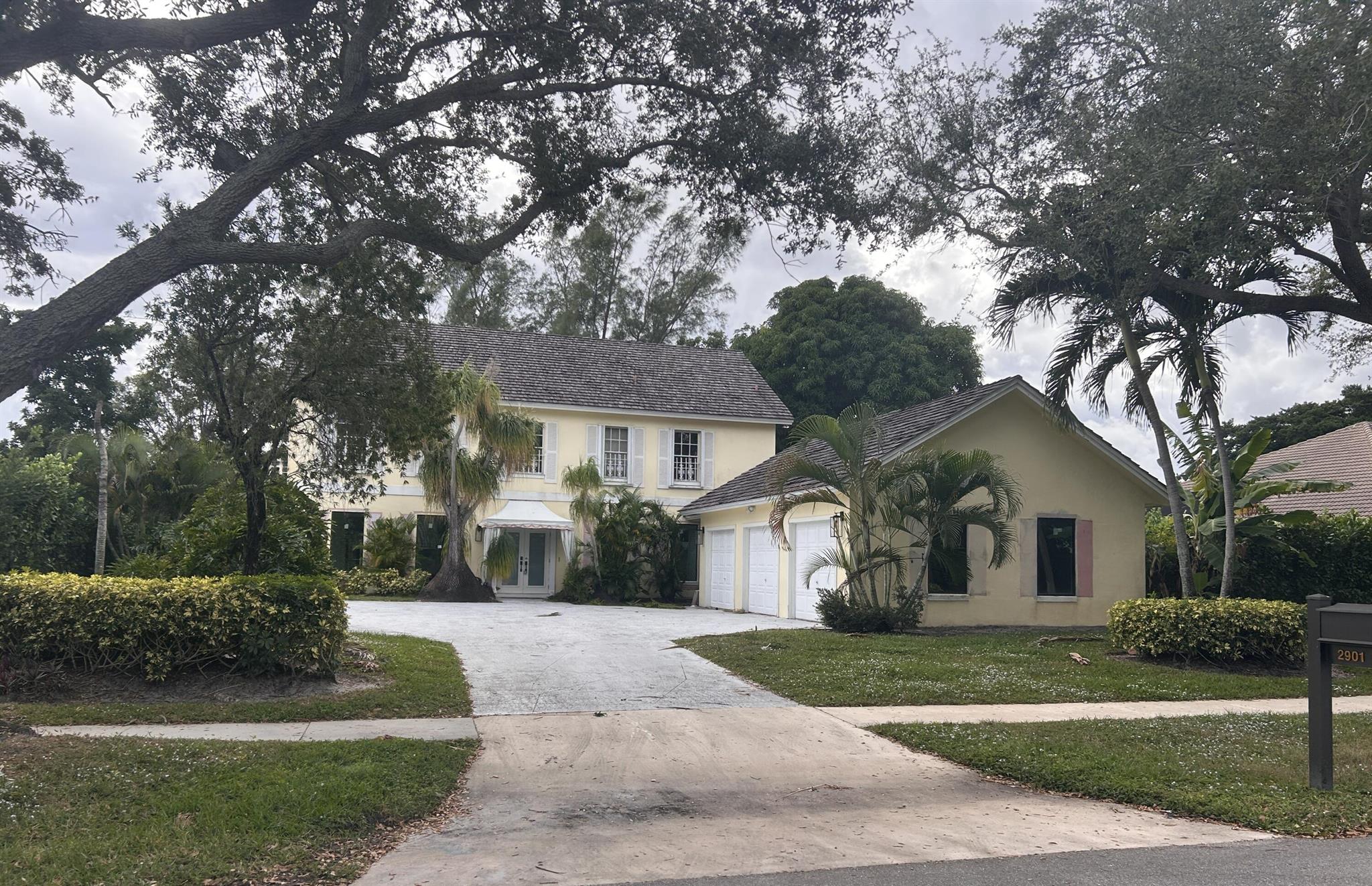 President Country Club 4