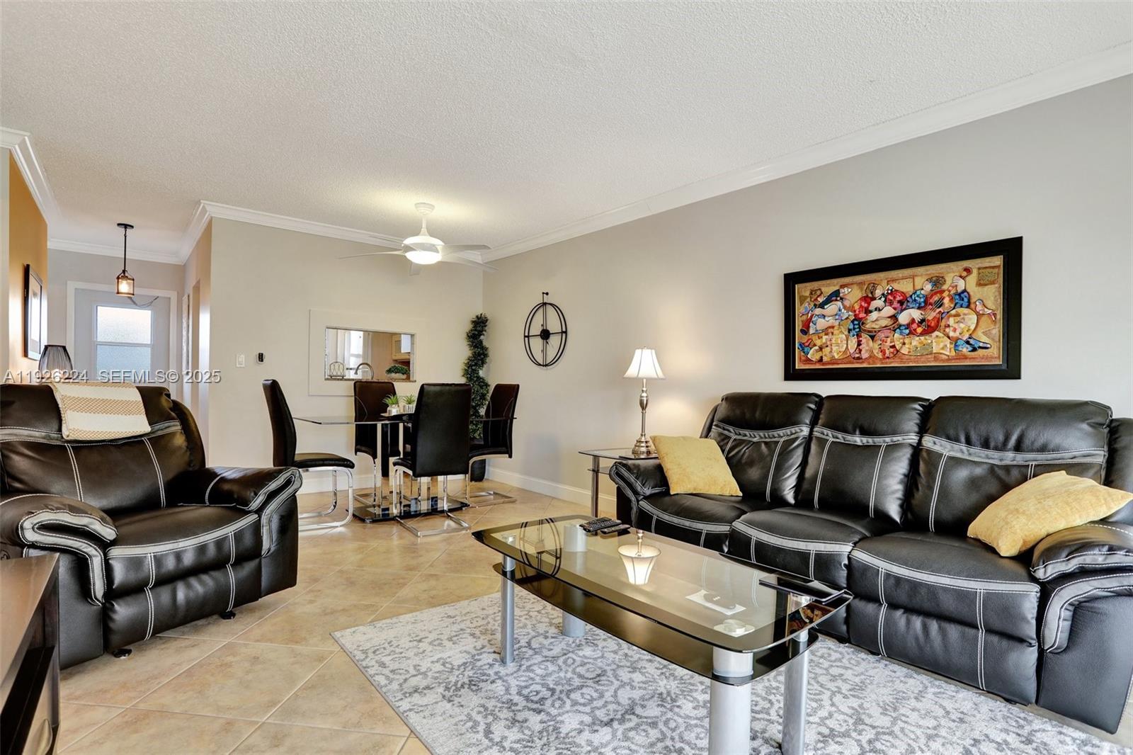 4806 36th St Unit 605, Lauderdale Lakes, Florida 33319