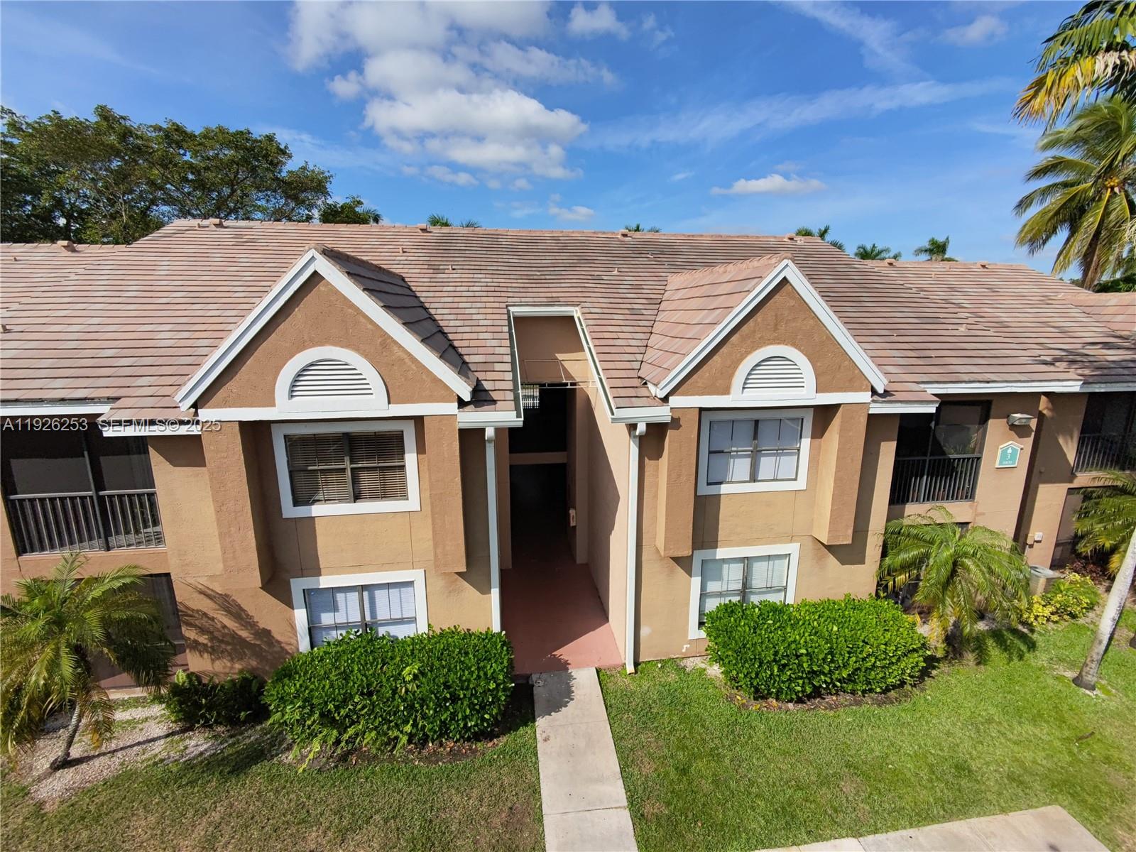 Vista Lago At The Hammock