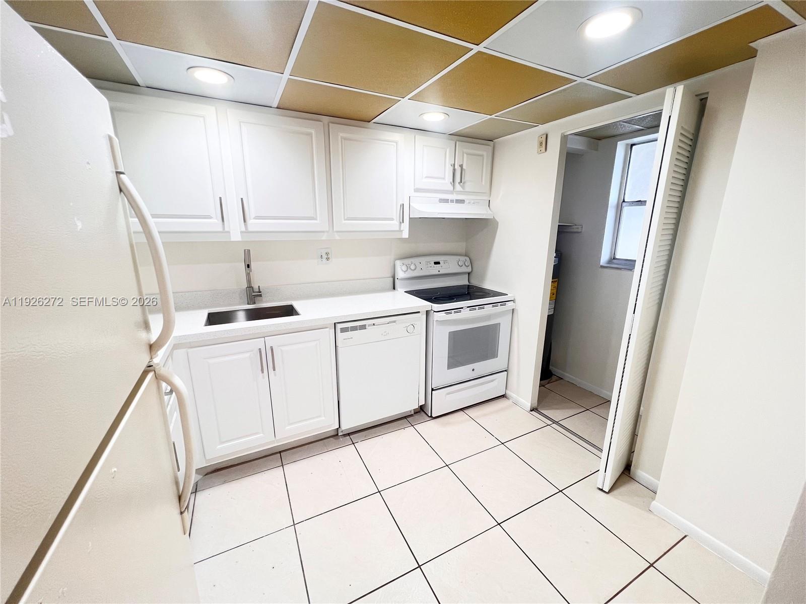 Versailles Gardens Condo