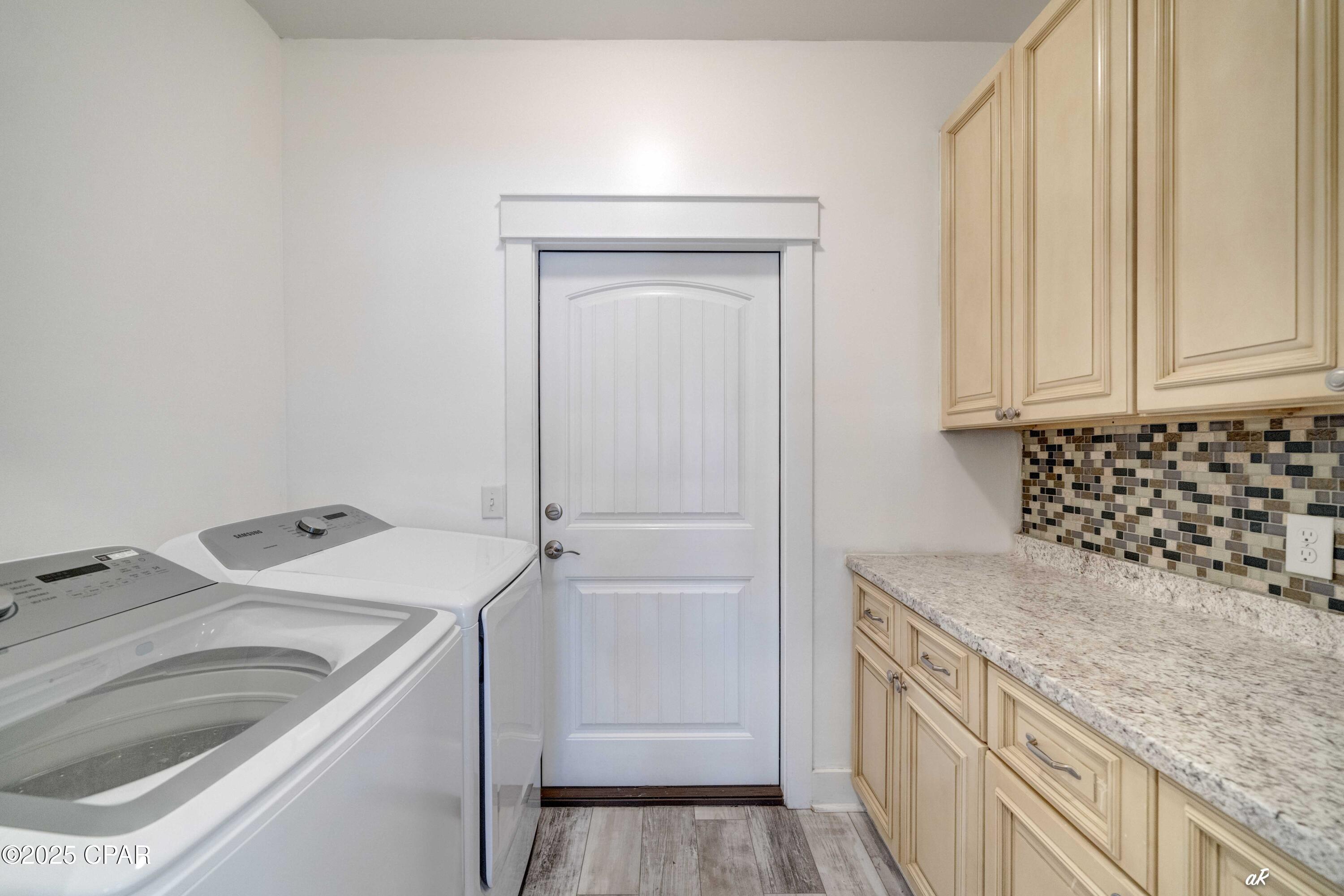 Image 22 For 6813 Lagoon Drive