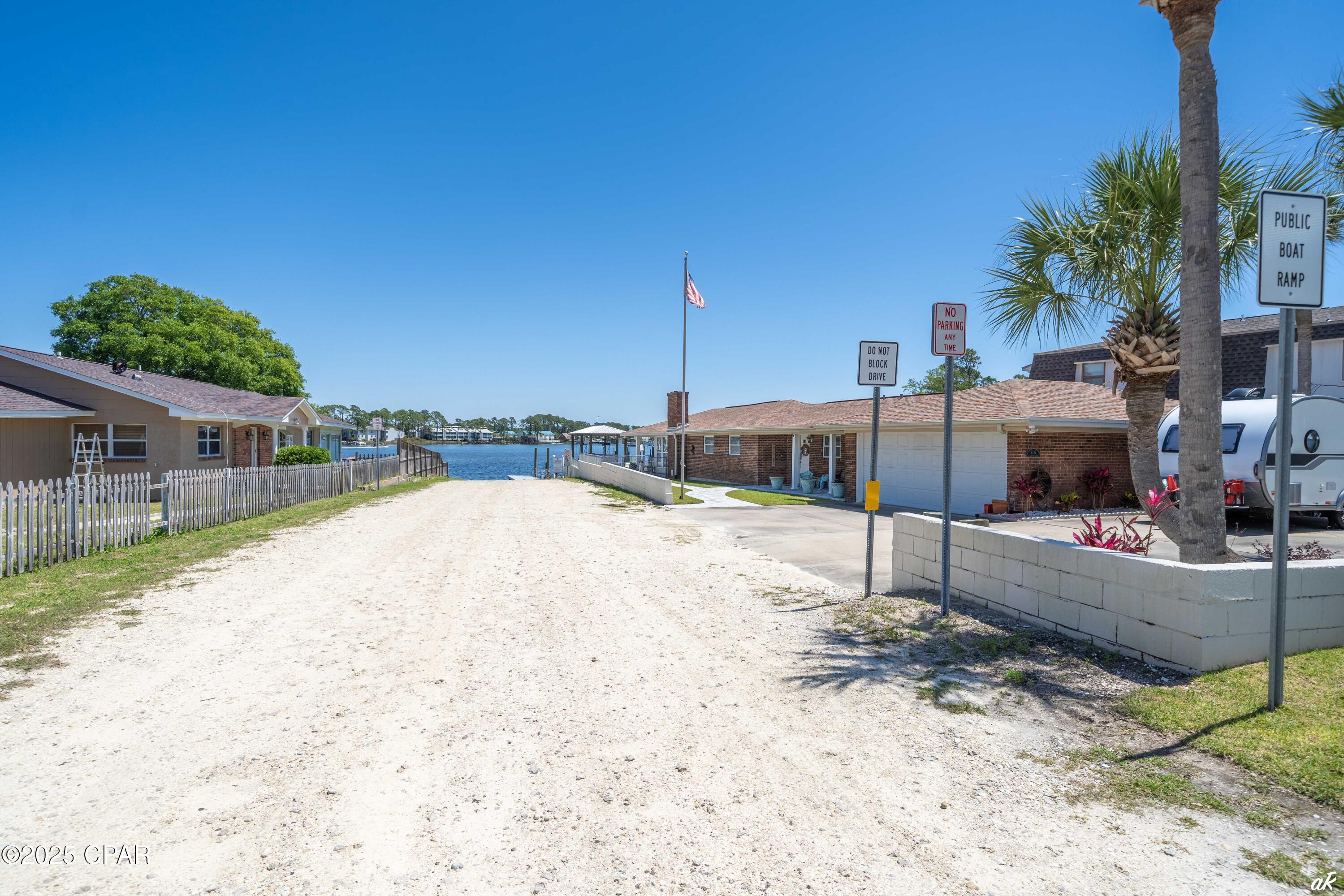 Image 32 For 6813 Lagoon Drive