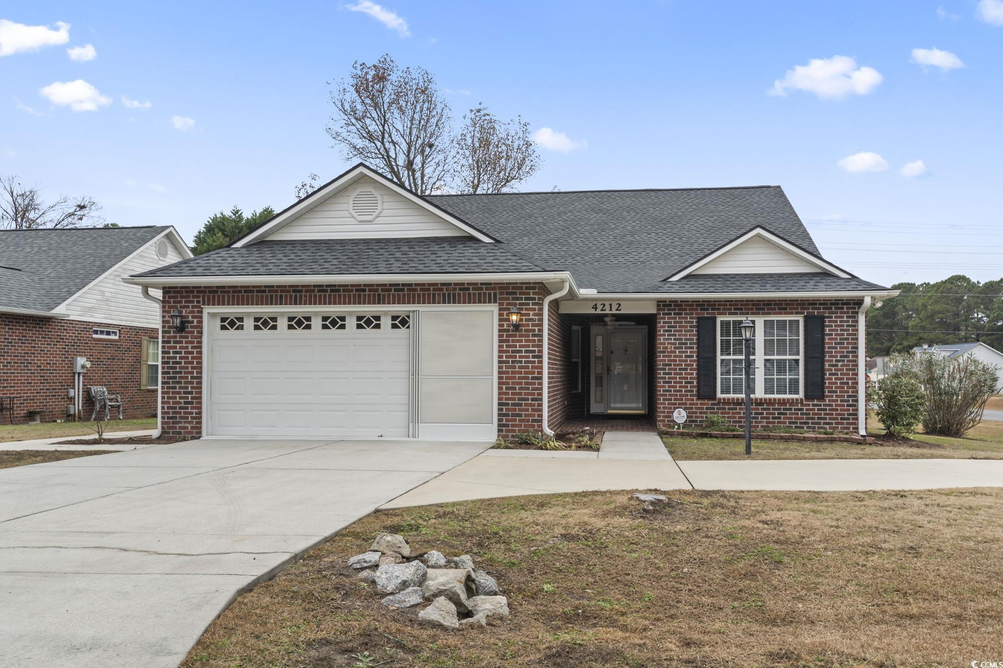 4212 Ravenwood Dr. Little River, SC 29566