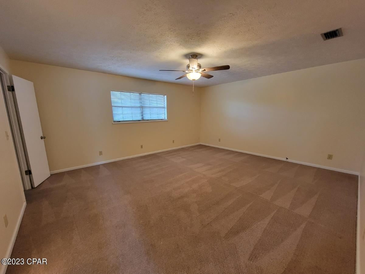 Image 15 For 738 Oak Avenue